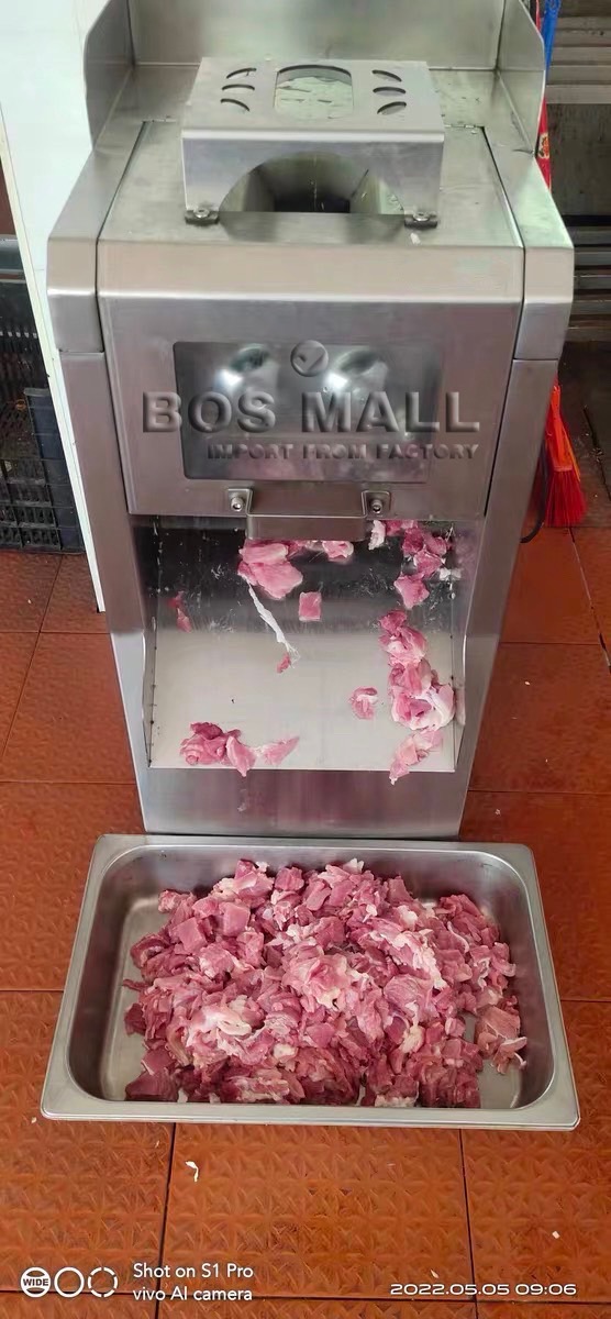 เครื่องนี้สำหรับผลิตส่ง หมูปิ้ง แคบหมู หรือ เปิดร้านหมูกระทะ จิ้มจุ่ม หรือ ทำธุรกิจขายส่งเนื้อแห้ง เนื้อแดดเดียว หรือต้องการ ย่อยเนื้อให้มีชิ้นเล็กลงเพื่อนำไปบด ทำลูกชิ้น ทำไส้ซาลาเปา เป็นต้น