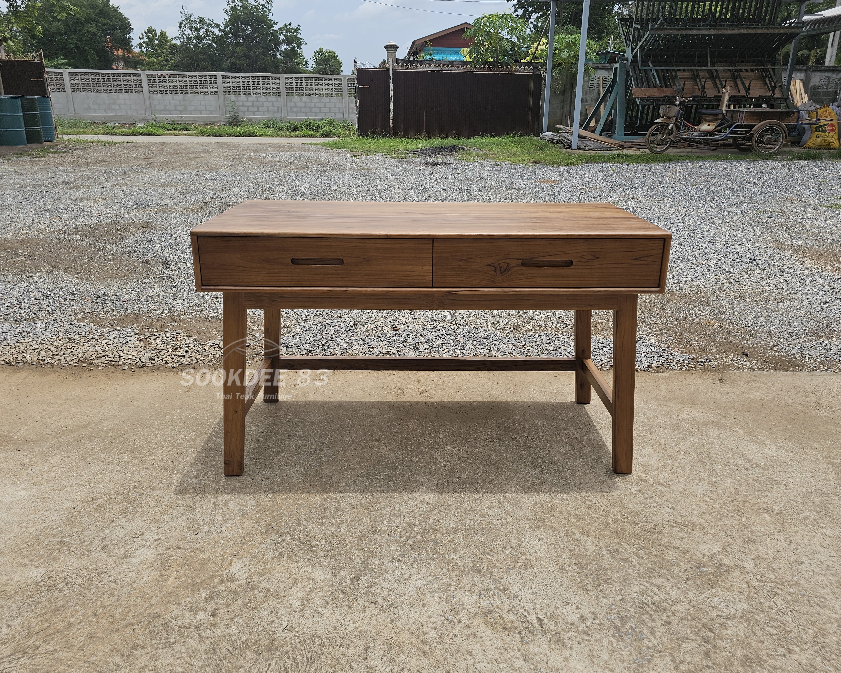 โต๊ะทำงานสไตล์มินิมอล 1.50 ม.