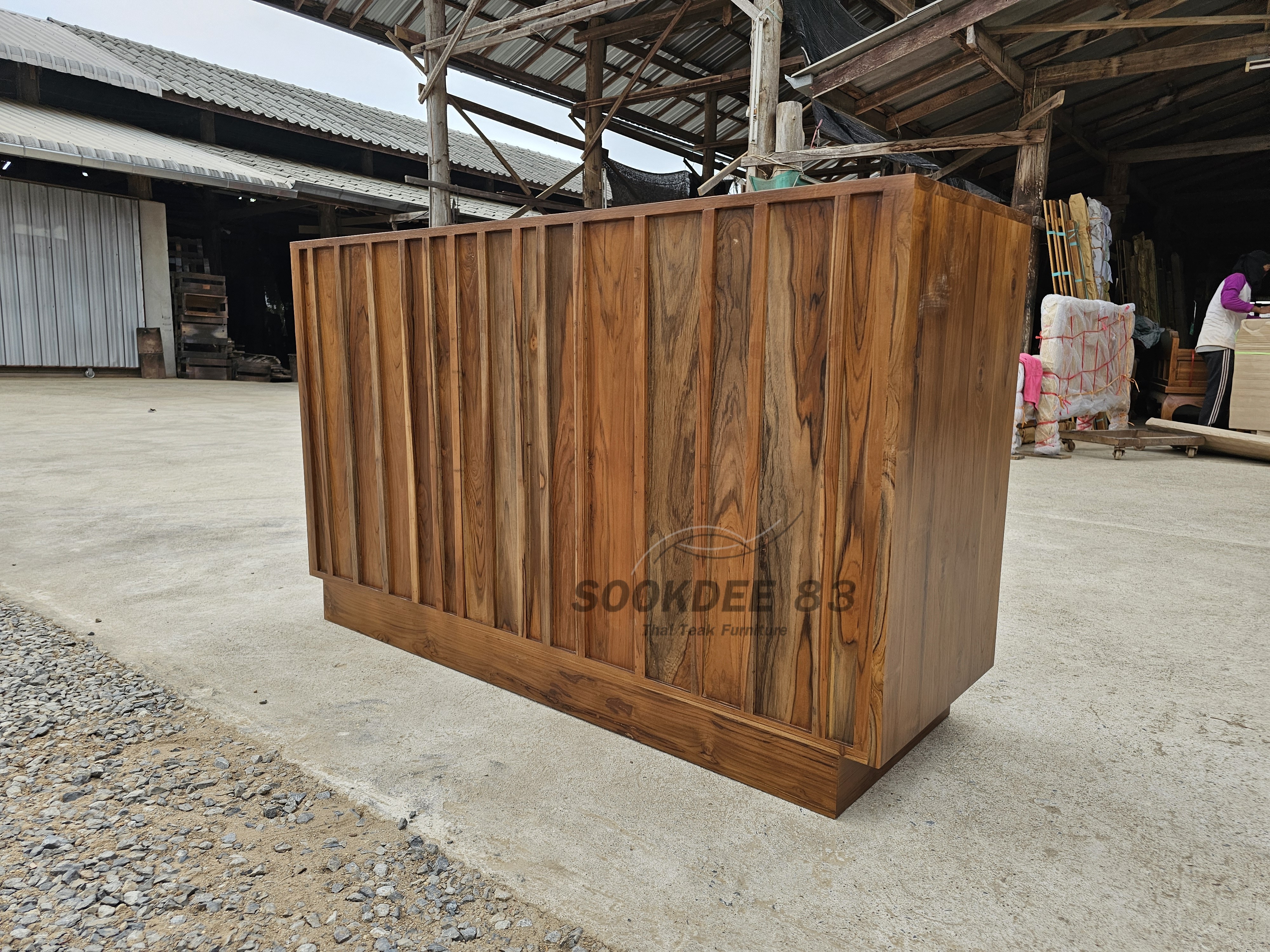 เคาน์เตอร์หน้าบานเรียบ