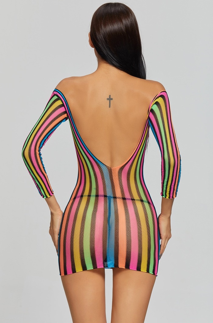 K173 ชุดตาข่ายสายรุ้งเซ็กซี่ ชุดตาข่ายสีสายรุ้งมาในแบบเดรสแขนยาวกระโปรงสั้น สวมใส่แบบปาดไหล่หรือจะใส่แบบเสื้อคอกว้างก็ได้ค่ะ