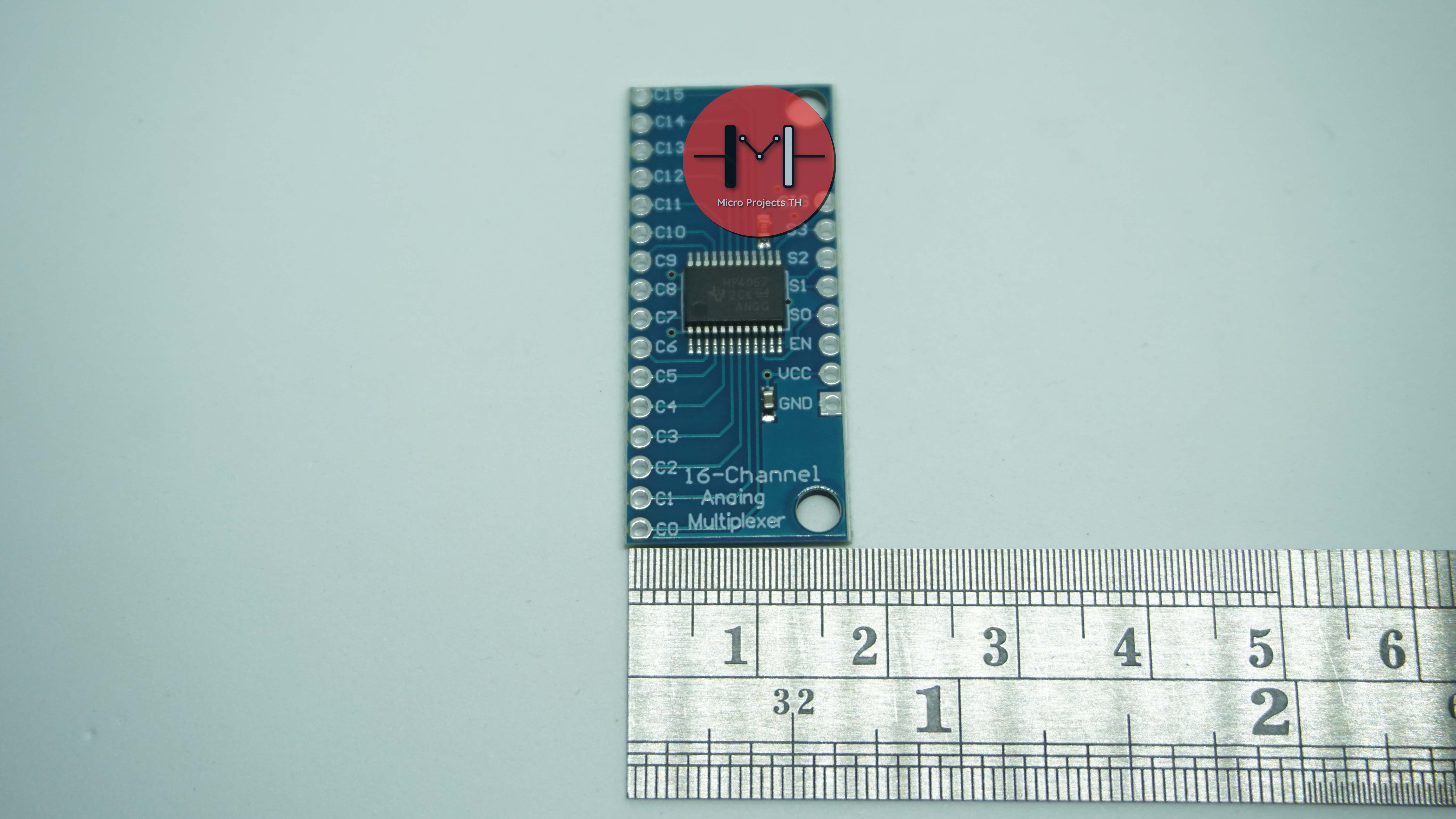 CD74HC4067 16-Channel Analog/Digital MUX Breakout