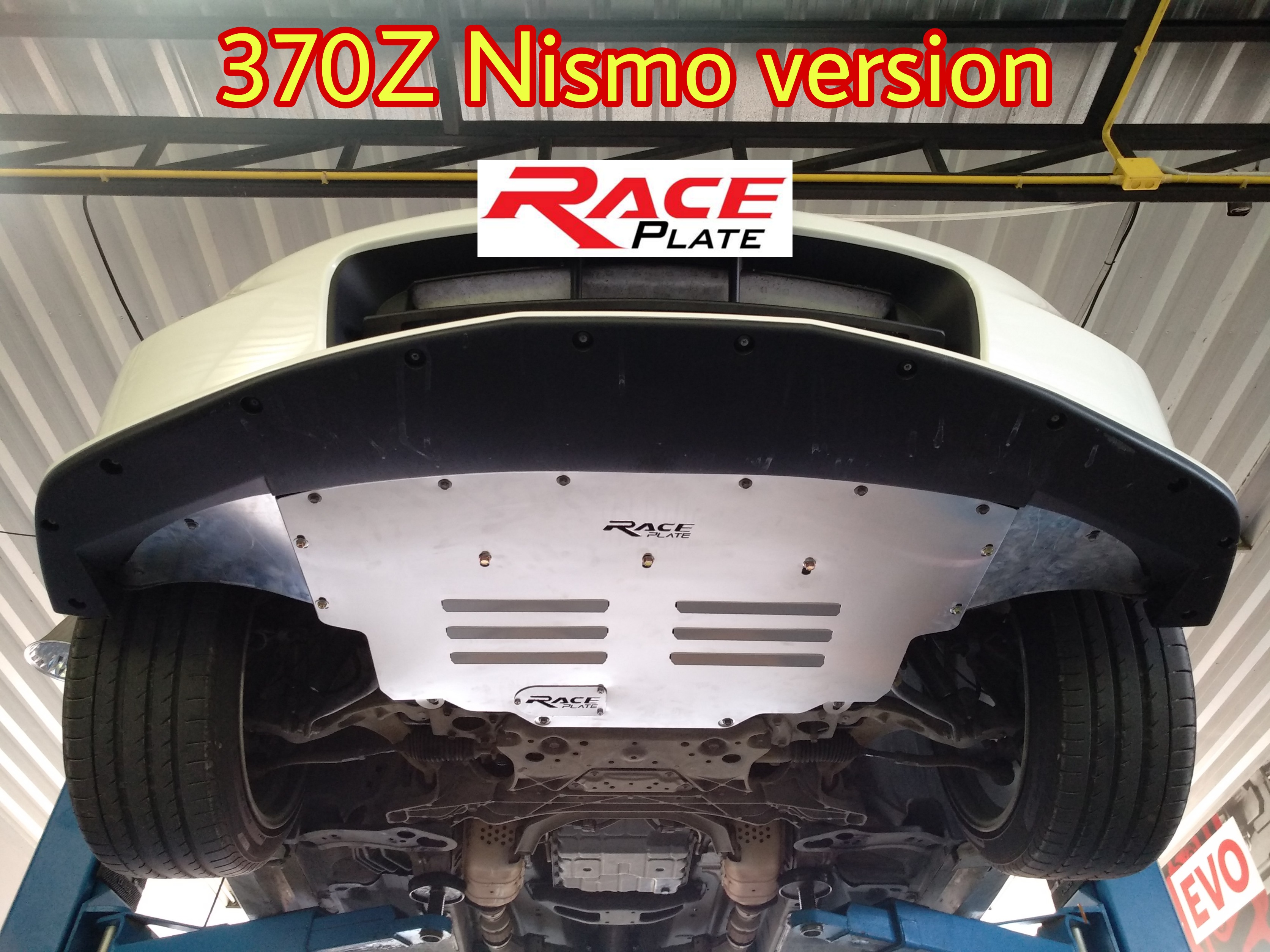 แผ่นปิดใต้ห้องเครื่องอลูมิเนียม Nissan 370Z Nismo Version Raceplate_Undertray
