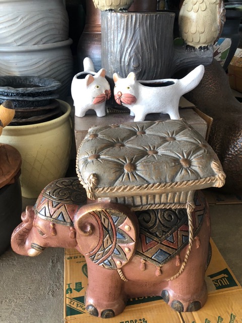 เก้าอี้ช้างน้อย