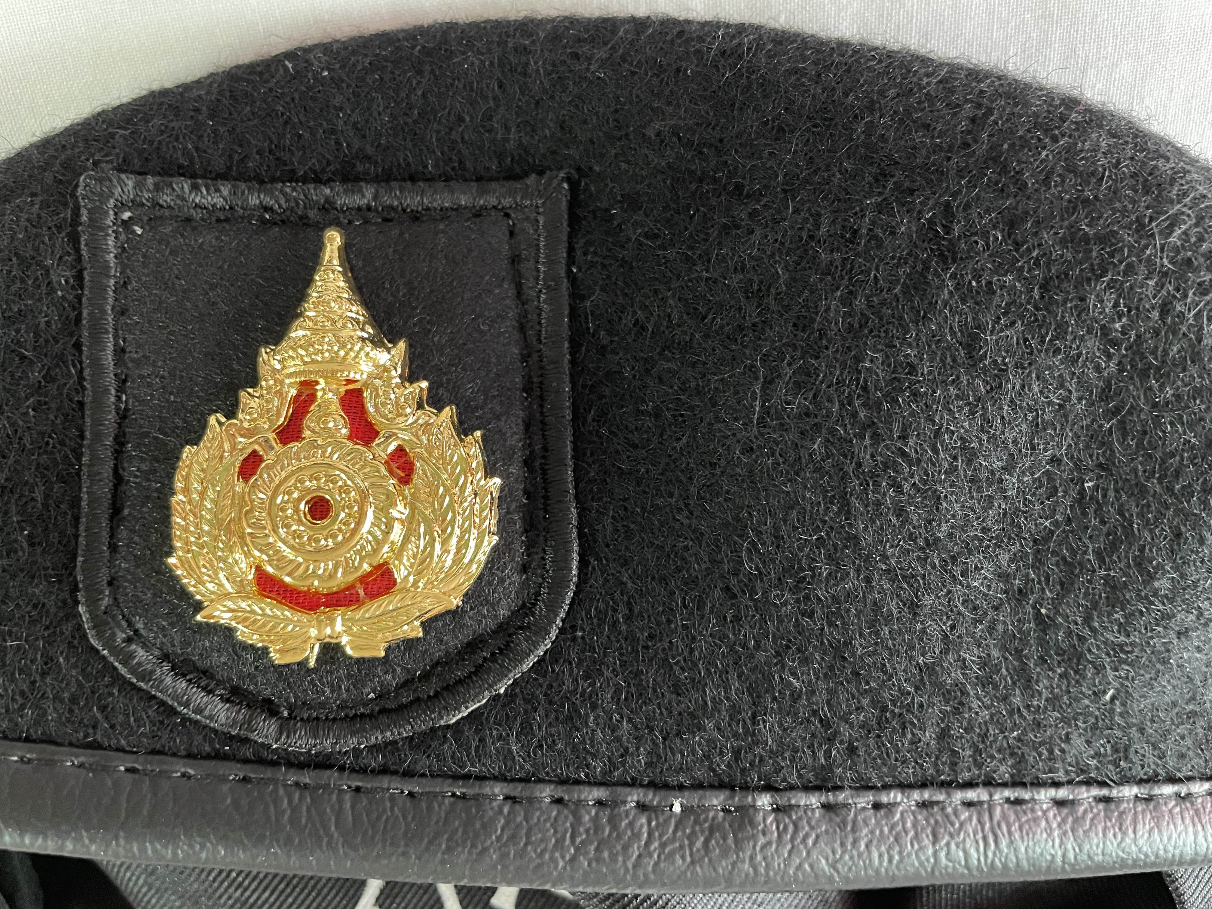 หมวกไบเล่ย์ เบเร่ต์ ทหาร สักหลาด พร้อม หน้าหมวก