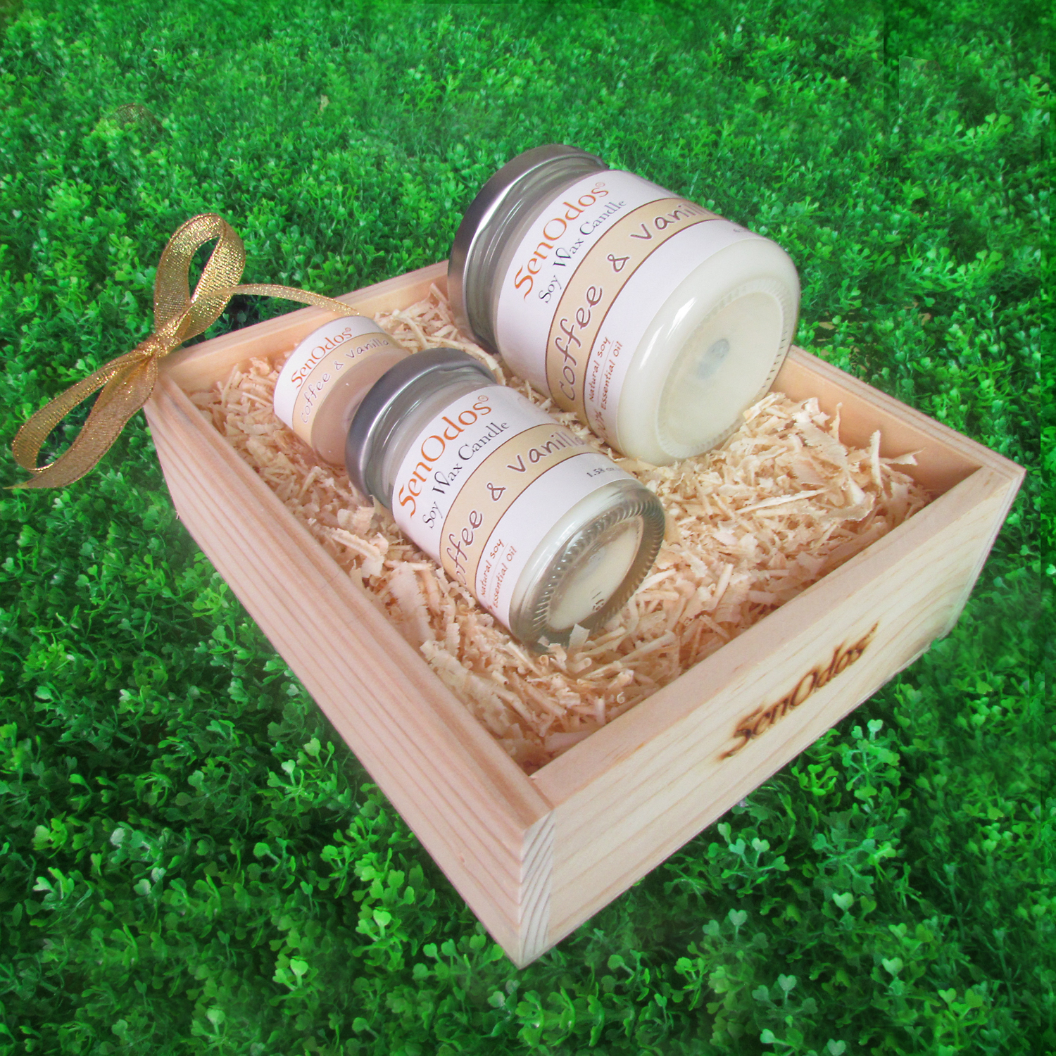 SenOdos Lover Set ชุดของขวัญ ชุดกิ๊ฟเซ็ต Gift Set เทียนหอม อโรม่า Coffee + Vanilla Scented Soy Candle Aroma Set ชุดเทียนหอมกลิ่นกาแฟ + วนิลลา บรรจุในกล่องไม้สน รูปทรงเหลี่ยม สวยงาม คุณภาพดี นำเข้าจากนิวซีแลนด์