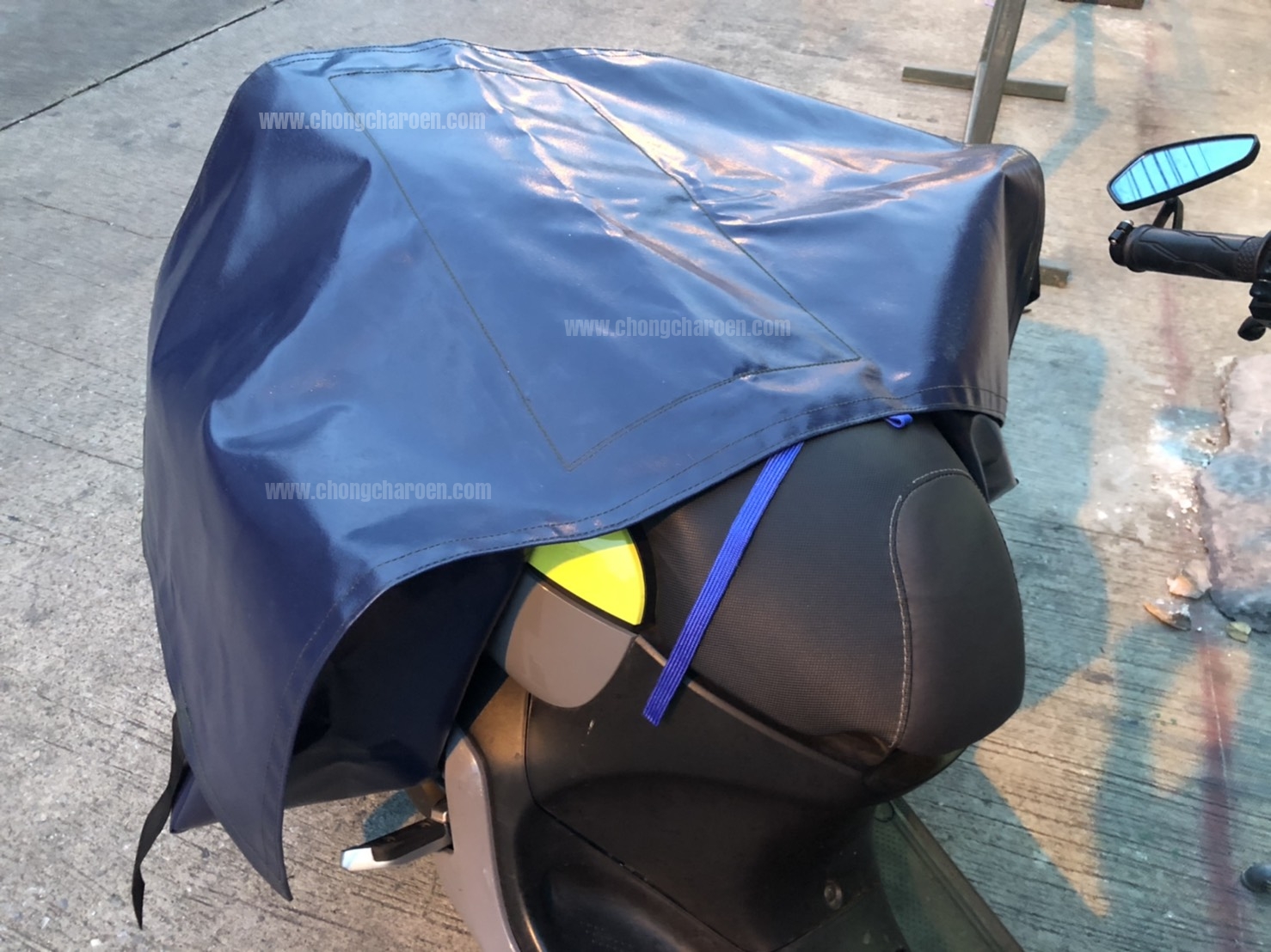 กระเป๋า ไปรษณีย์ นสพ มอเตอร์ไซค์ ขนาด XL (มีฝา) จัมโบ้ (ยาวxกว้างxสูง=55x31x39 ซม)