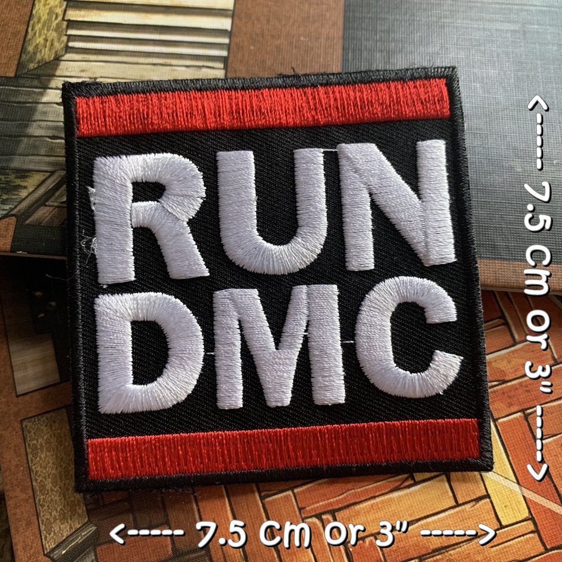 Run DMC วงดนตรี ร็อค เฮฟวี่เมทัล พังค์ ตัวรีดแบบปัก อาร์มปัก ตัวรีดติดเสื้อ ตัวรีด ติดกระเป๋า ติดหมวก ติดแจ๊คเก็ต Rock Iron on Embroidered Patch