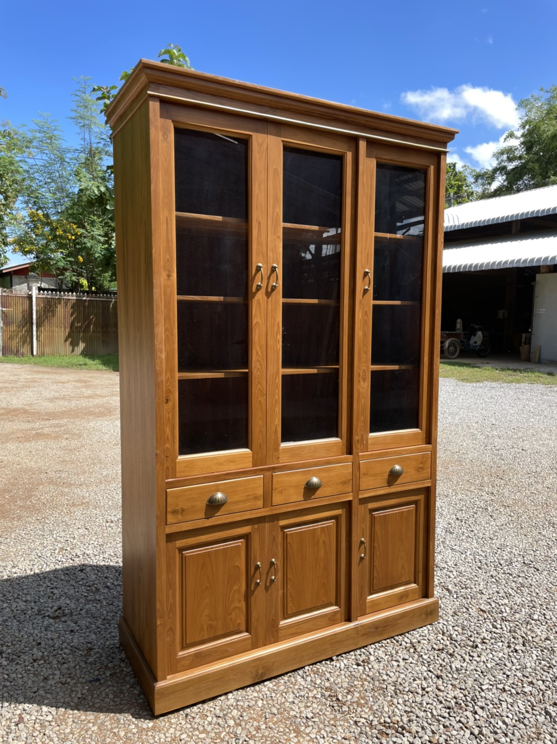 ตู้โชว์