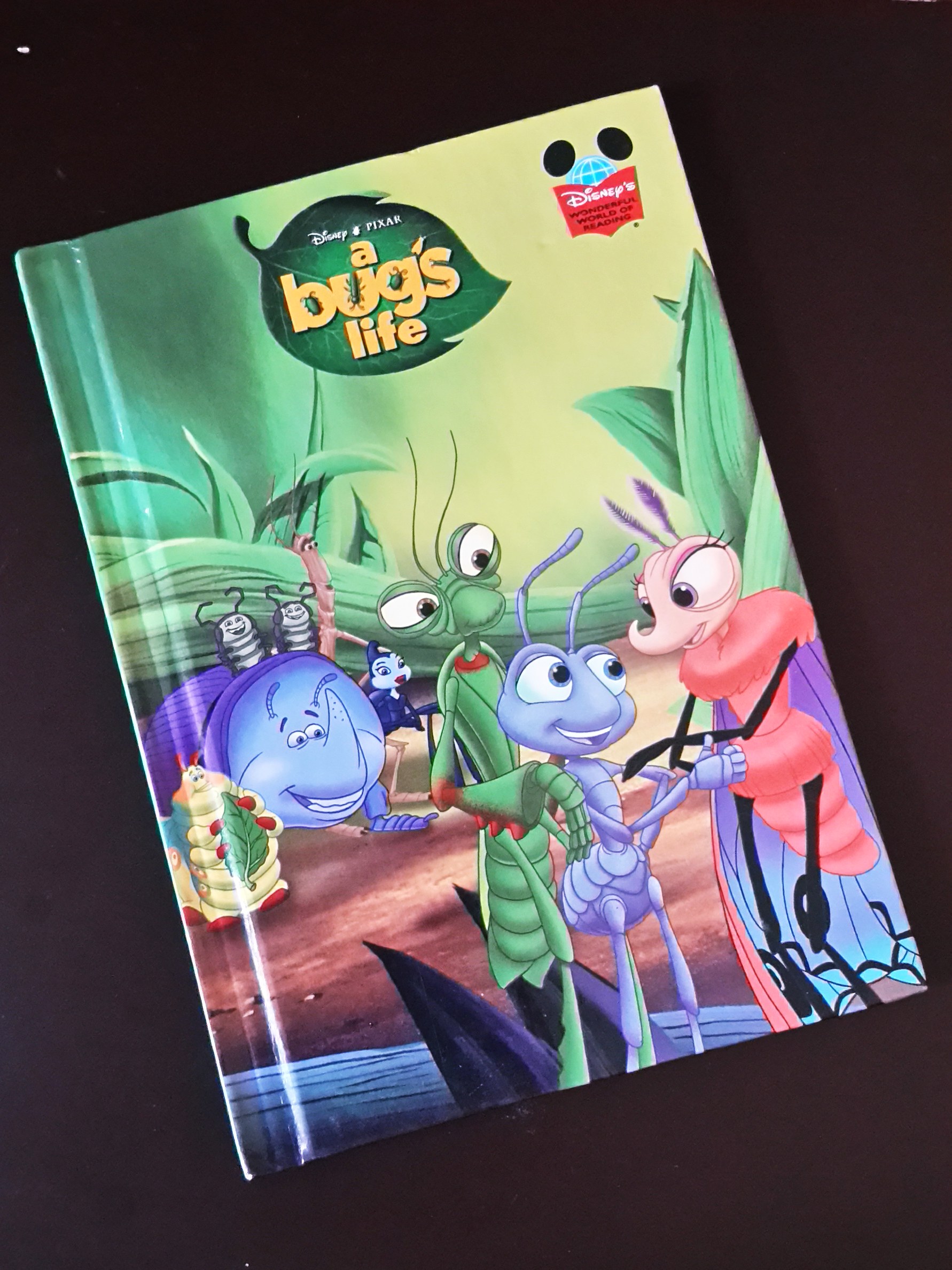 หนังสือการ์ตูน ภาษาอังกฤษ Disney A Bug's Life