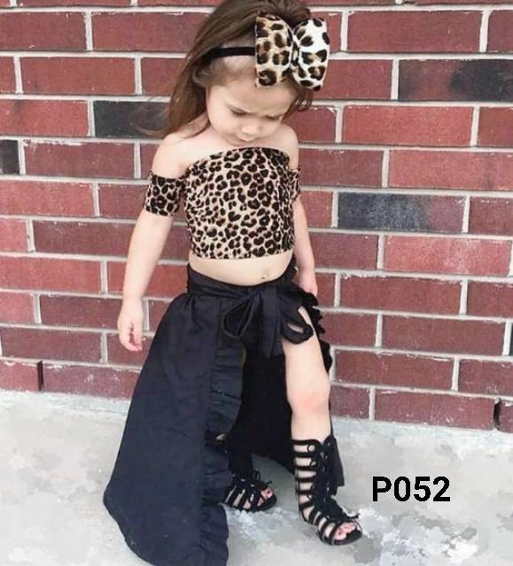 GT02/🦄พร้อมส่ง🦄ชุดเด็กผู้หญิง เสื้อลายเสือ+กางเกง+ผ้าคลุมกางเกง+คาดผม