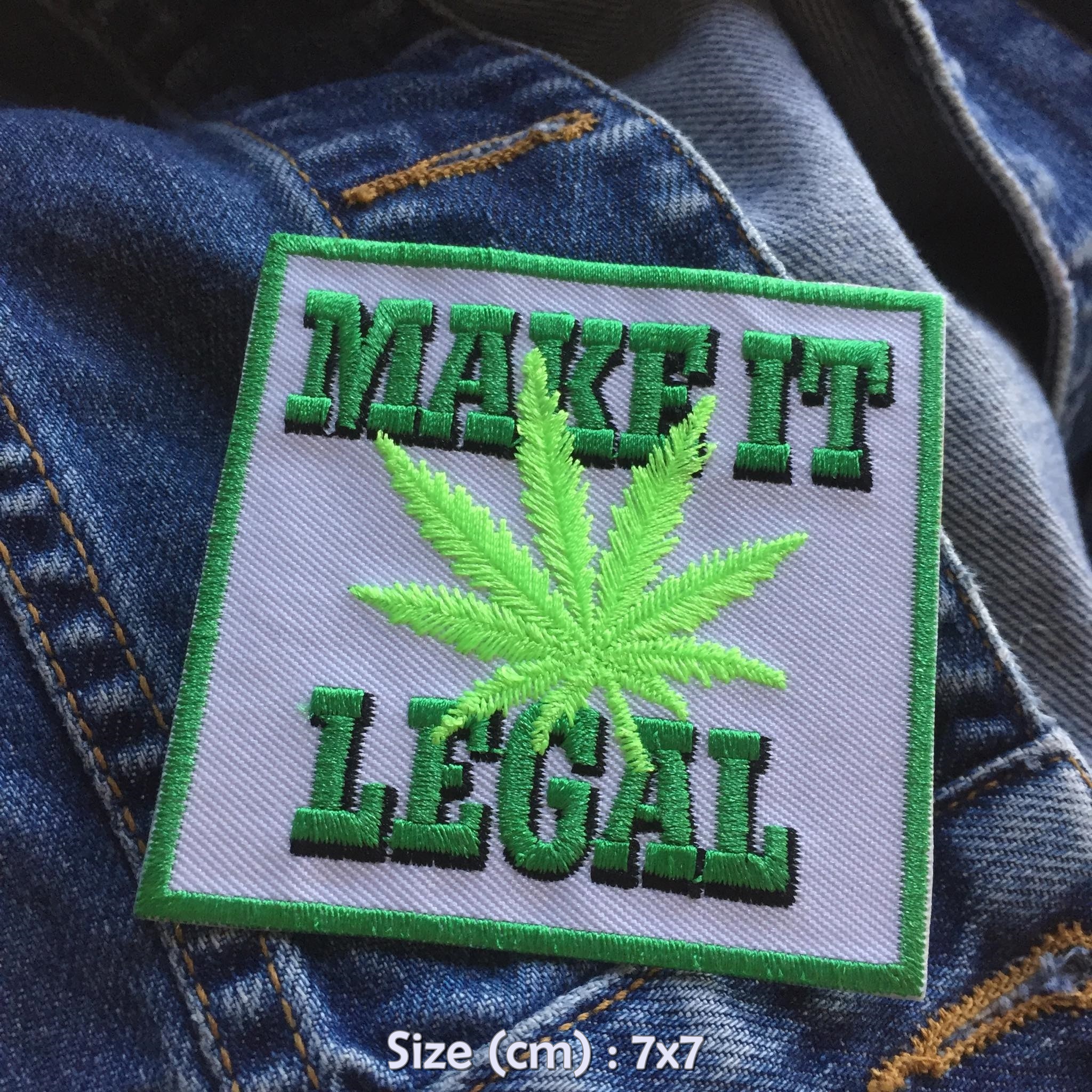 ใบกัญชา Make it Legal ตัวรีดติดเสื้อ อาร์มรีด อาร์มปัก ตกแต่งเสื้อผ้า หมวก กระเป๋า แจ๊คเก็ตยีนส์ Hipster Embroidered Iron on Patch