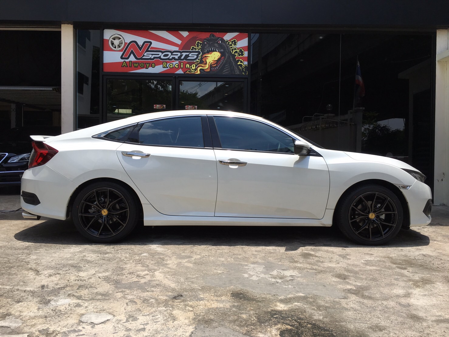 Honda Civic FC + Rays 57FXX CJ 18x8+38 5-114.3