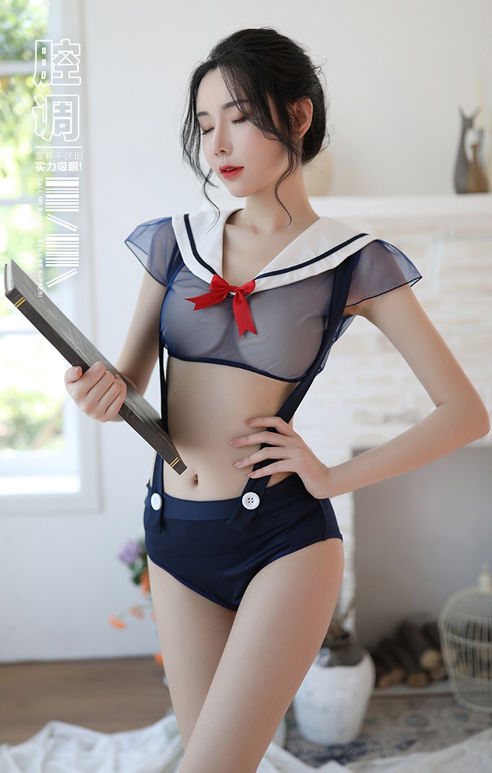 C2022 ชุดนักเรียนญี่ปุ่นเซ็กซี่ ชุดคอสเพลย์อีโรติกมาในแบบชุดนักเรียนญี่ปุ่นคอปกกะลาสีเรือ ตัวเสื้อเป็นแบบเอวลอยผ้าโปร่งบางมาพร้อมกับกางเกงขาสั้นเปิดเป้ามีสายเอี้ยมตามรูปถ่ายสินค้าจริงเลยค่ะ (Feeetmoi)