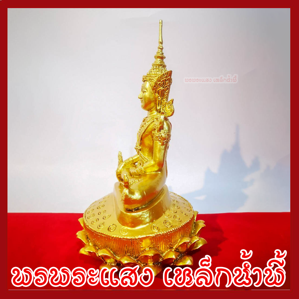 พระจักรพรรดิ์ องค์ทอง หน้าตัก 5 นิ้ว เนื้อมวลสารแร่เหล็กน้ำพี้