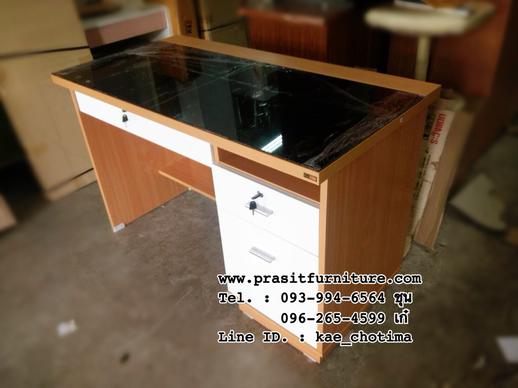 โต๊ะทำงานขนาด 120 ซม. หน้ากระจก รุ่น TB-122