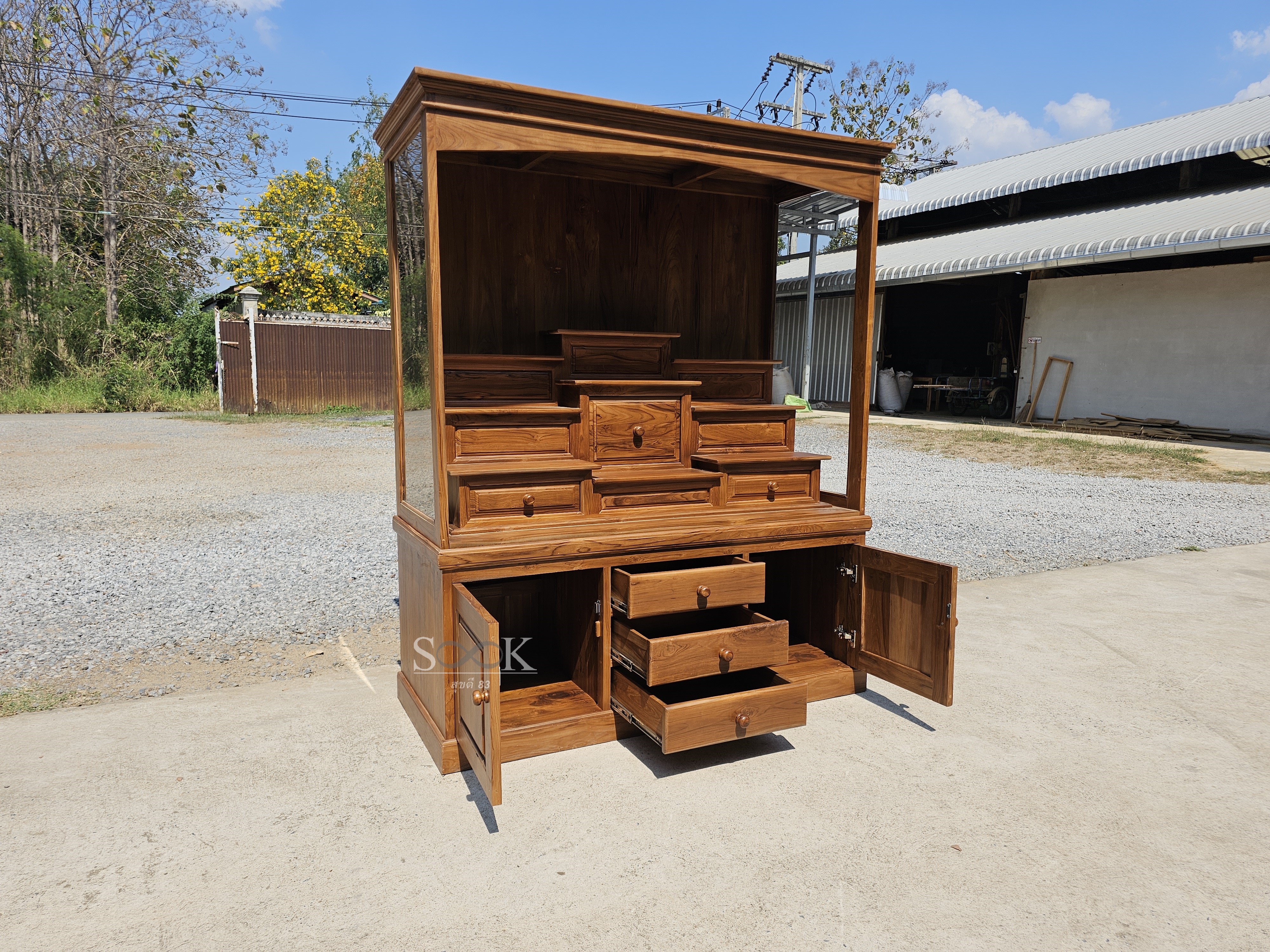 ตู้บูชาโมเดิร์น หมู่ 9