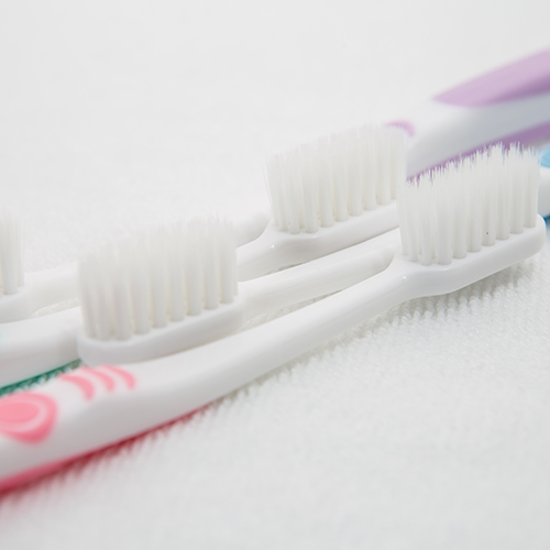 19069-แปรงสีฟัน เฟรช พีช ลิลี่ (12 ชิ้น)