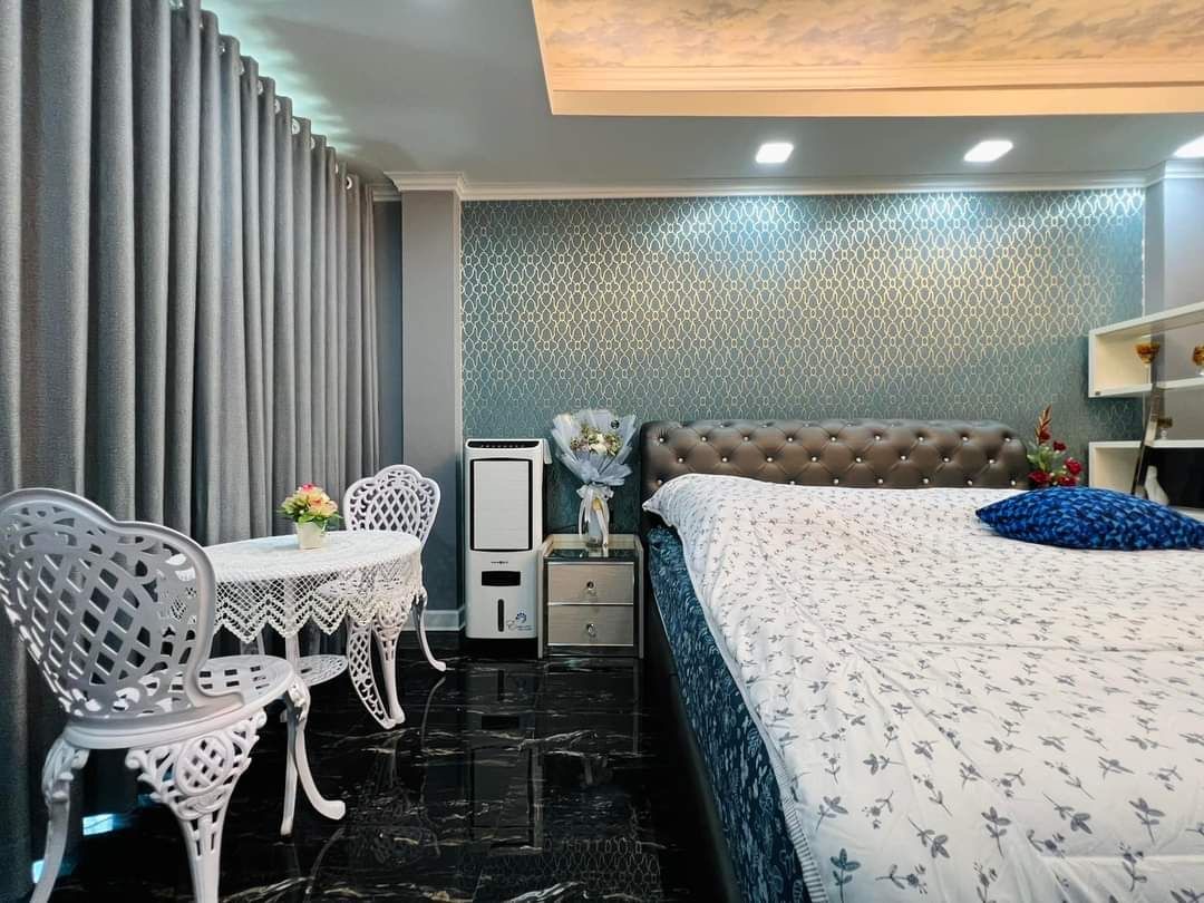 ขายอาคารพาณิชย์ 4 ชั้น ต.บางบ่อ อ.บางบ่อ จ.สมุทรปราการ