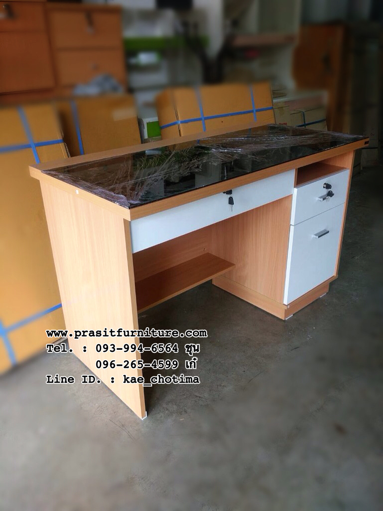 โต๊ะทำงานขนาด 120 ซม. หน้ากระจก รุ่น TB-122