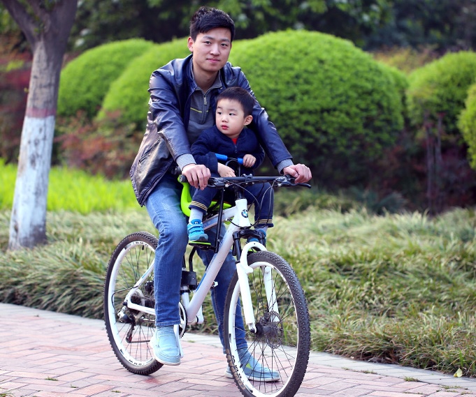 ที่นั่งเสริมจักรยานเด็ก Mountain Bike ที่กั้นรอบตัว