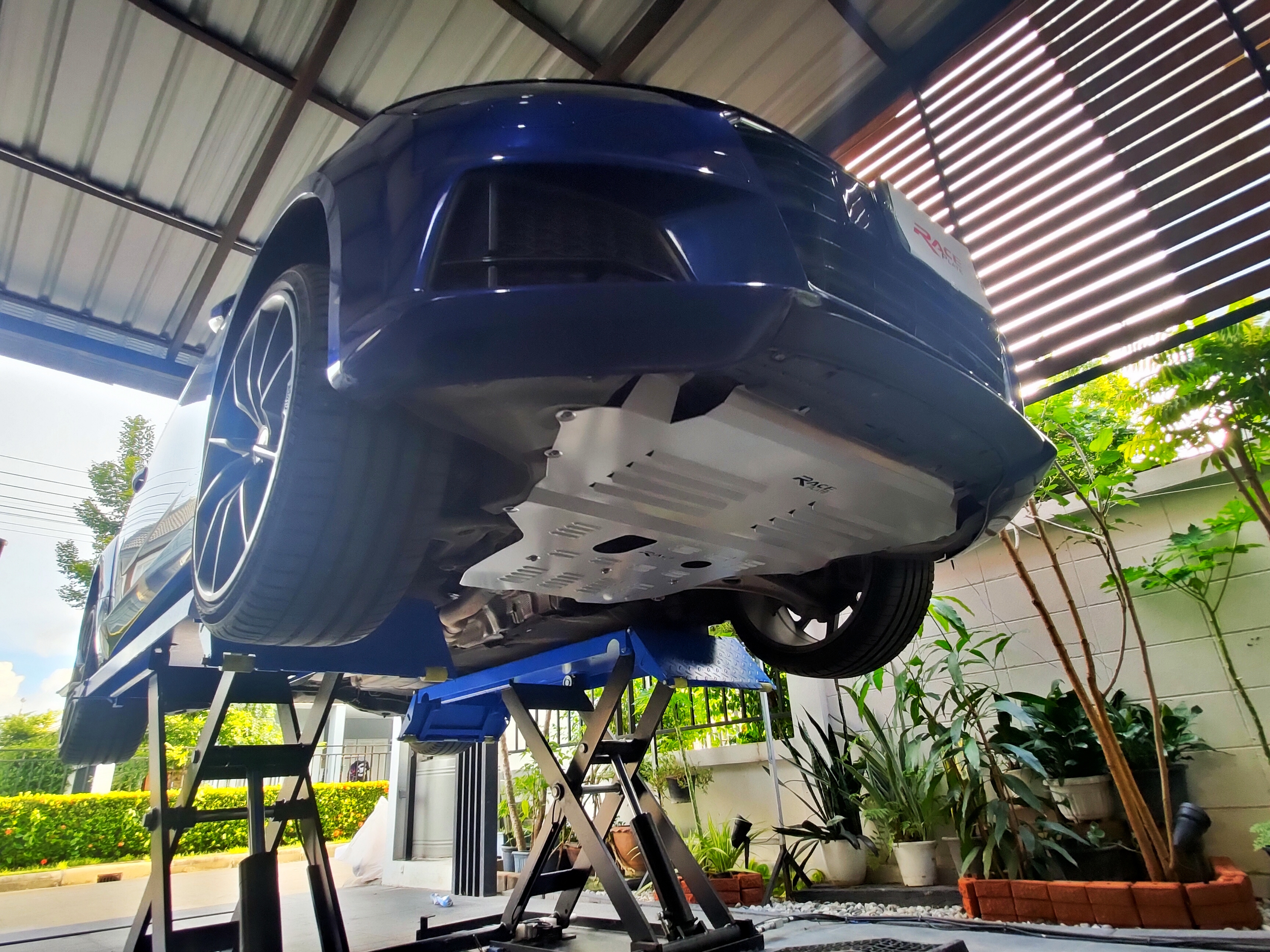 แผ่นปิดใต้ห้องเครื่องอลูมิเนียม Audi TT MK3 2014-23 Raceplate_Undertray