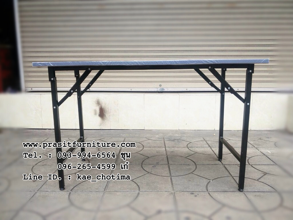 โต๊ะพับหน้าขาว ผิวเมลามีน ขาสีดำ