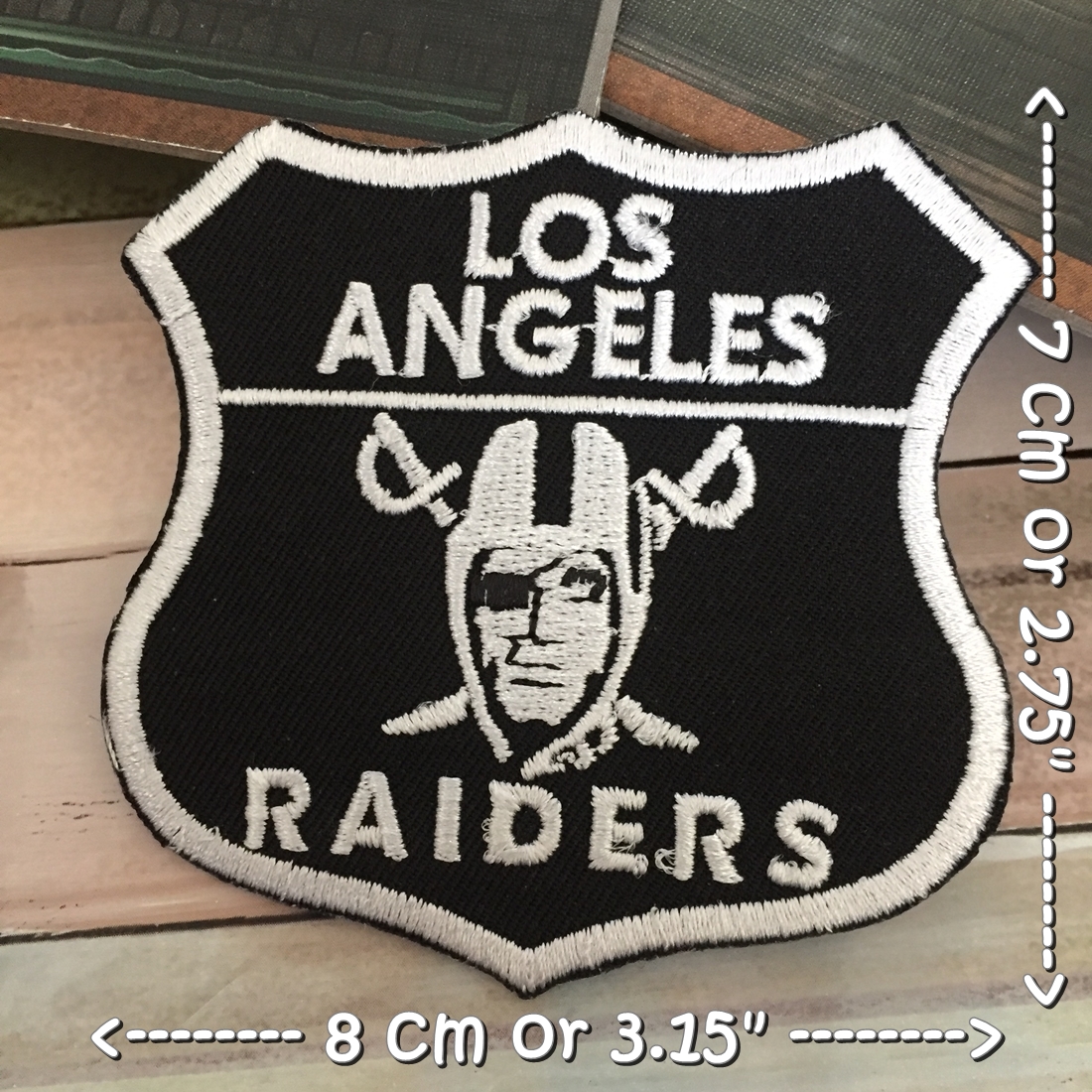 โลโก้ LA Raiders Football ตัวรีดติดเสื้อ อาร์มรีด อาร์มปัก ตกแต่งเสื้อผ้า หมวก กระเป๋า แจ๊คเก็ตยีนส์ Quote Embroidered Iron on Patch