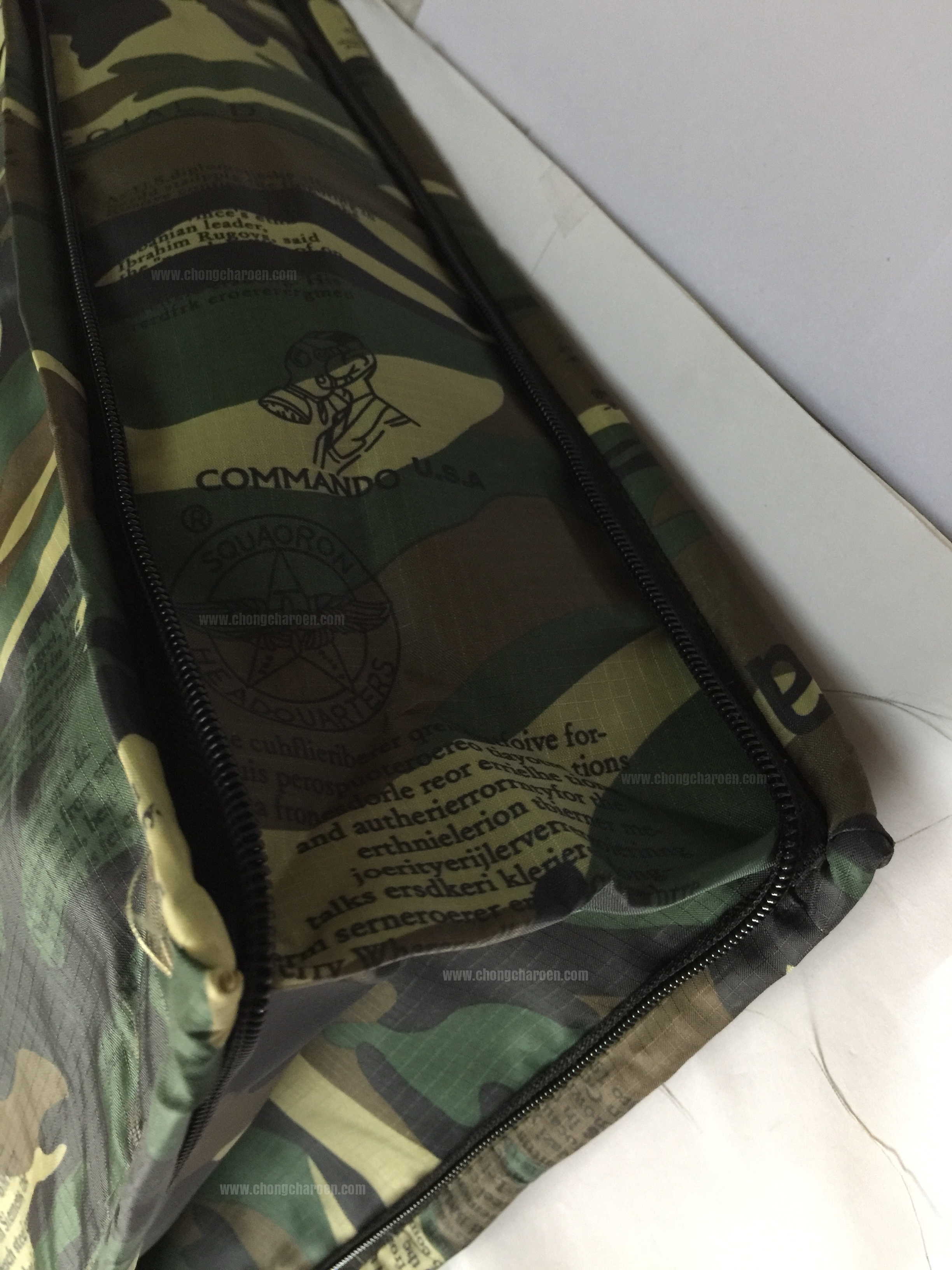 กระเป๋าซิปรอบ กระเป๋าทหาร ขนาดใหญ่ (18x18 นิ้ว)