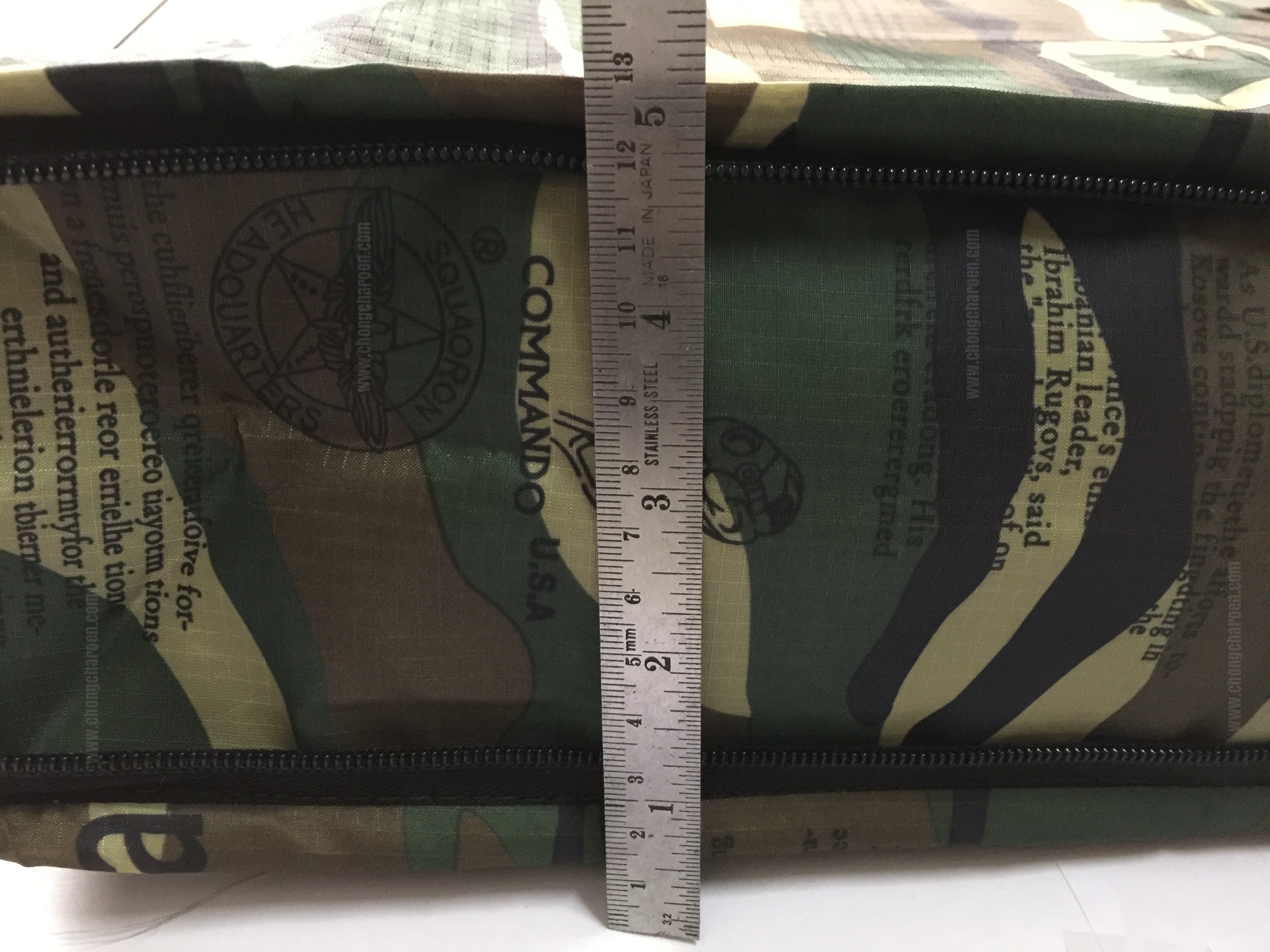 กระเป๋าซิปรอบ กระเป๋าทหาร ขนาดใหญ่ (18x18 นิ้ว)