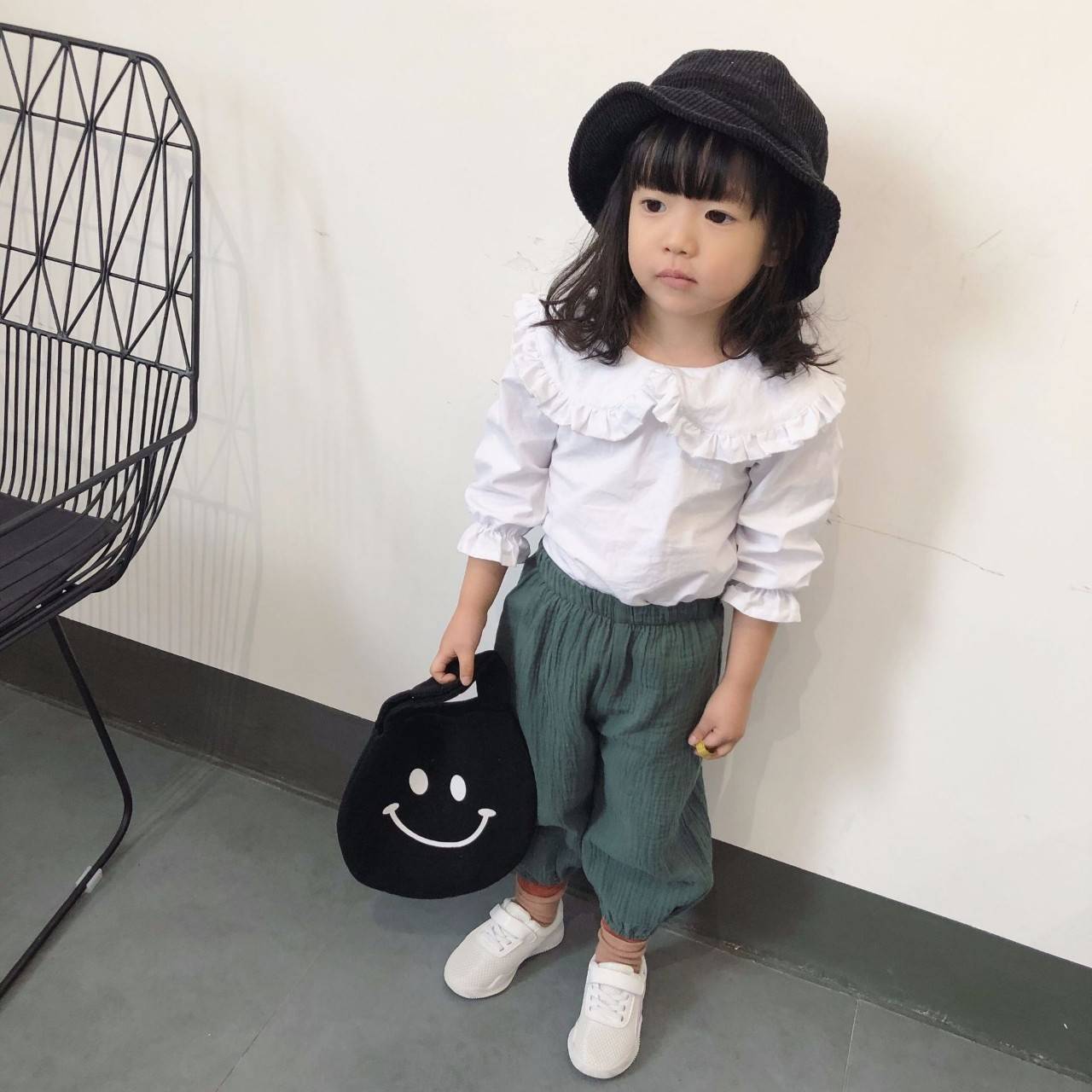GA13/🧸พร้อมส่ง🧸ชุดเด็กผู้หญิงเสื้อคอบัวปกระบาย สีขาว แขนยาว--