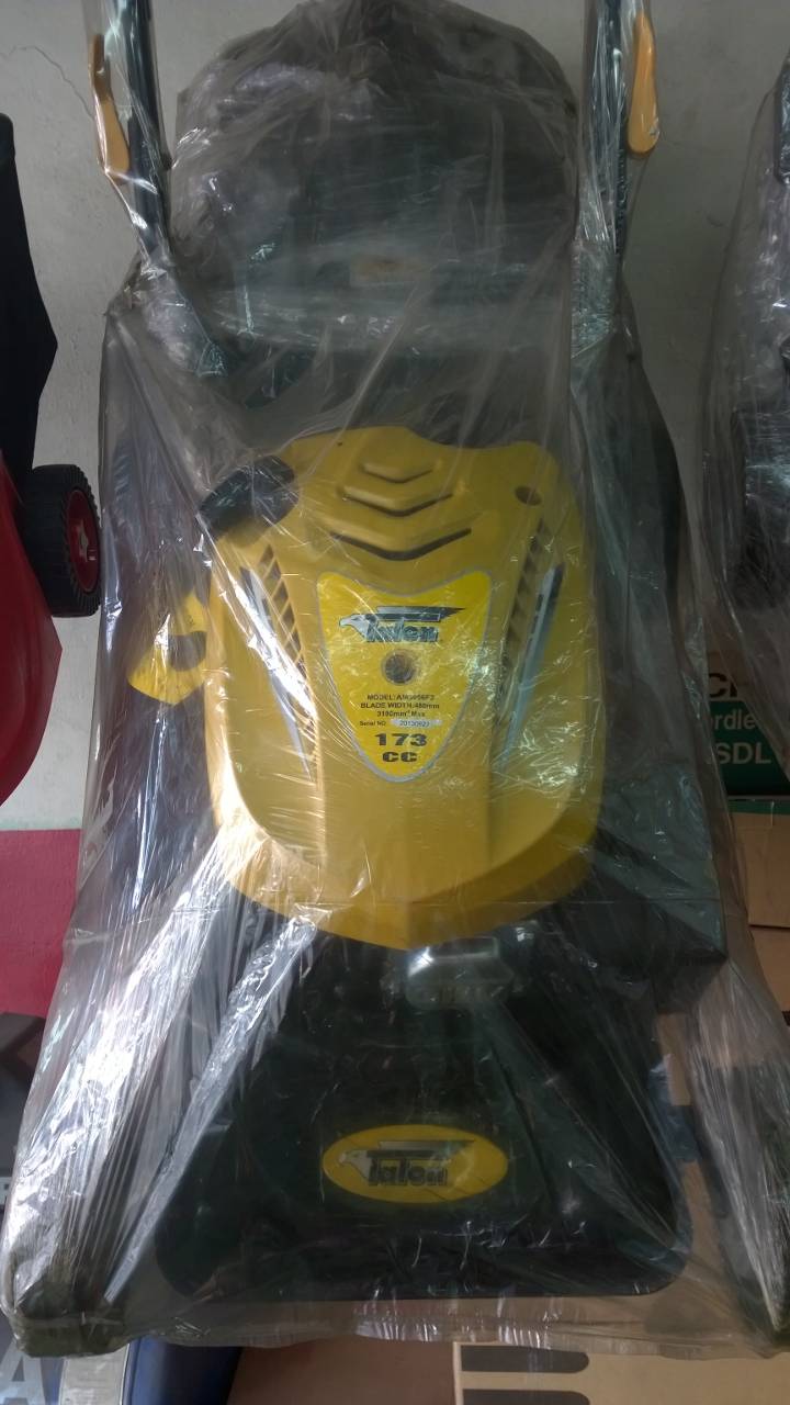 รถตัดหญ้าวิ่งเอง มีถังเก็บหญ้า TALON AM3056F2