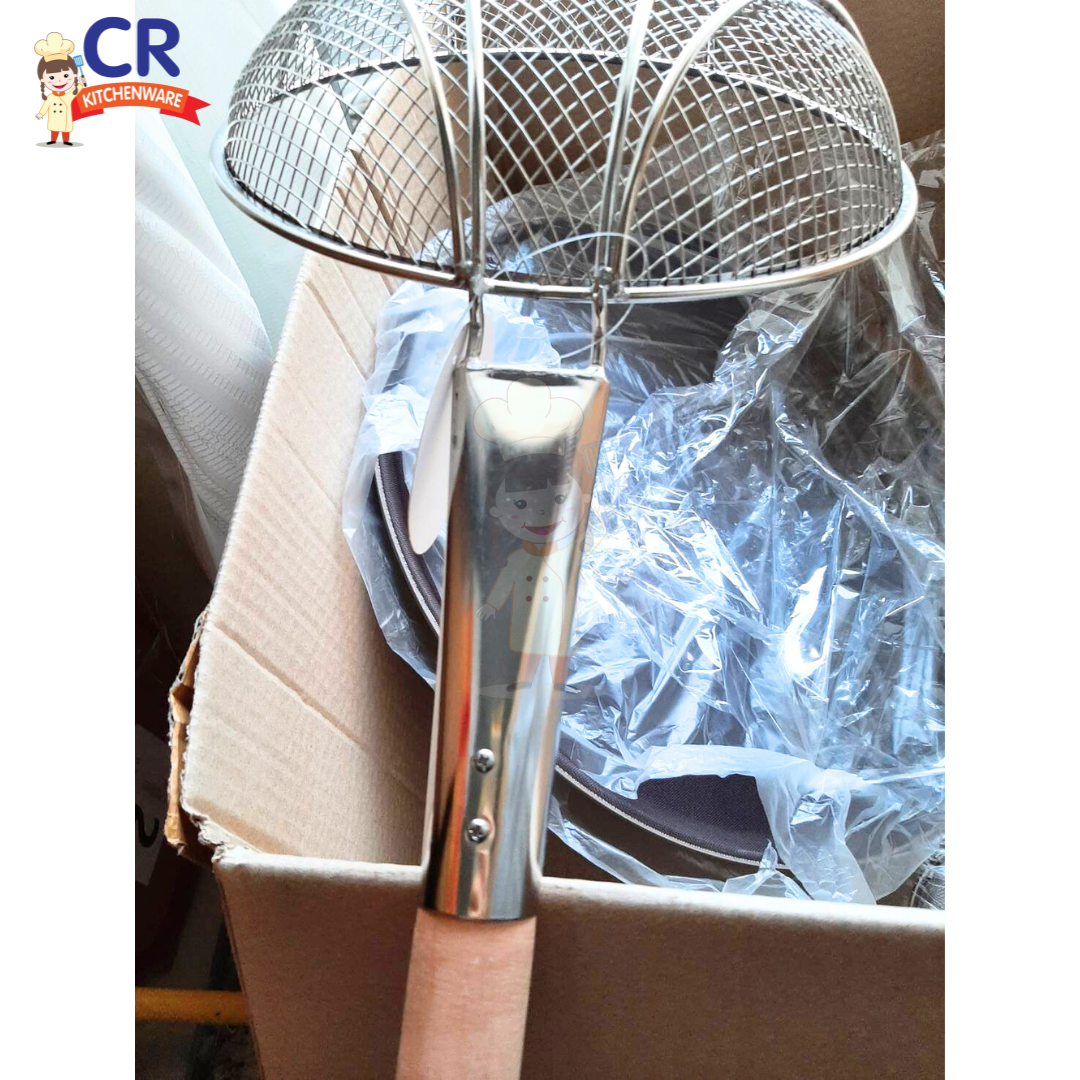 กระชอนสแตนเลส ตาห่าง ด้ามไม้กลม อย่างหนา ตรา V-One