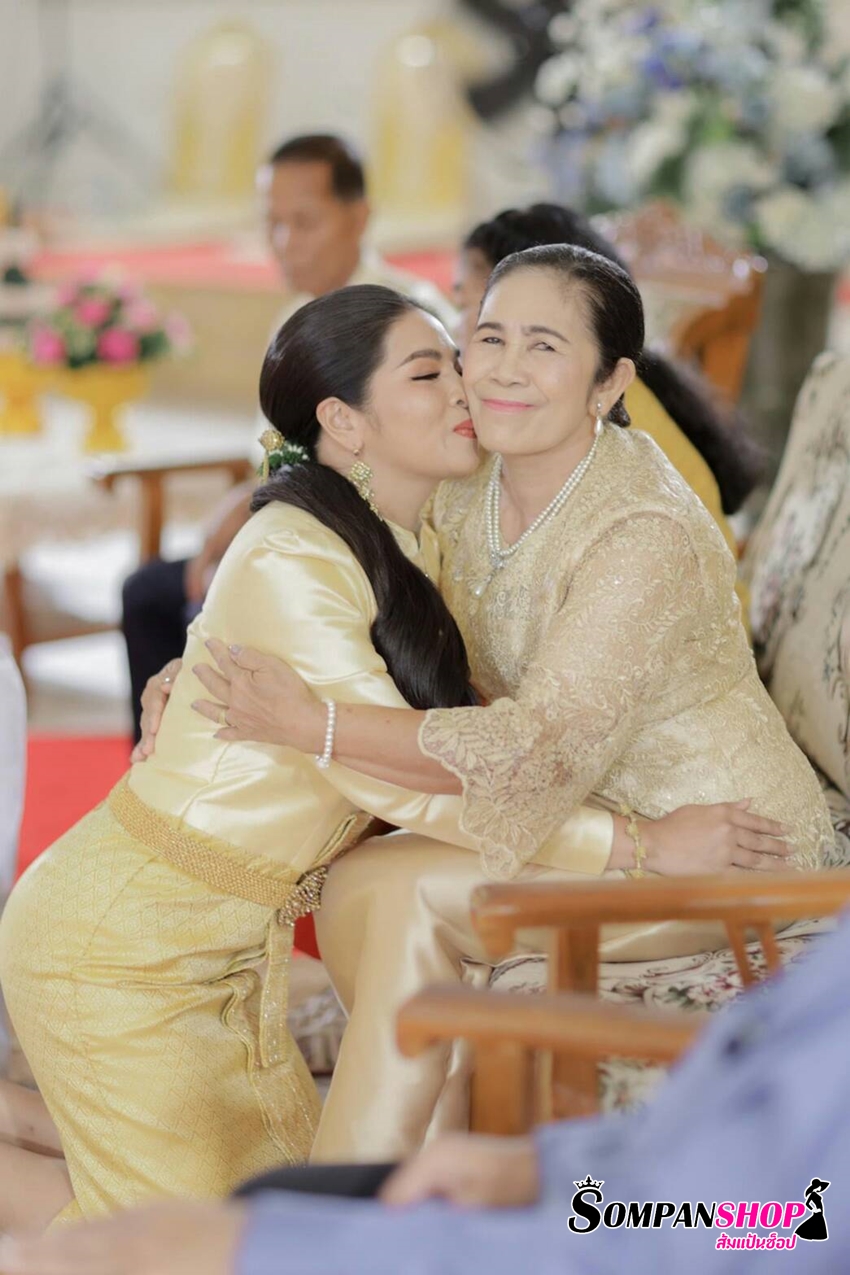 เช่า ชุดคุณแม่เจ้าสาว แม่เจ้าบ่าว