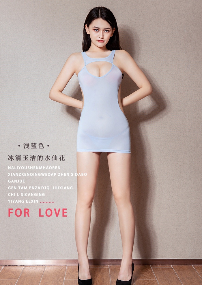 L056 ชุดเดรสสั้นเซ็กซี่ เดรสอีโรติกกระโปรงสั้นเป็นผ้ายืดเนื้อบางนิ่ม ตัวชุดเปิดเว้าด้านหน้าช่วงเนินอก ด้านหลังเปิดเว้าหลังกว้างๆตามรูปถ่ายสินค้าจริงเลยค่ะ ***ไม่มีจีสตริง
