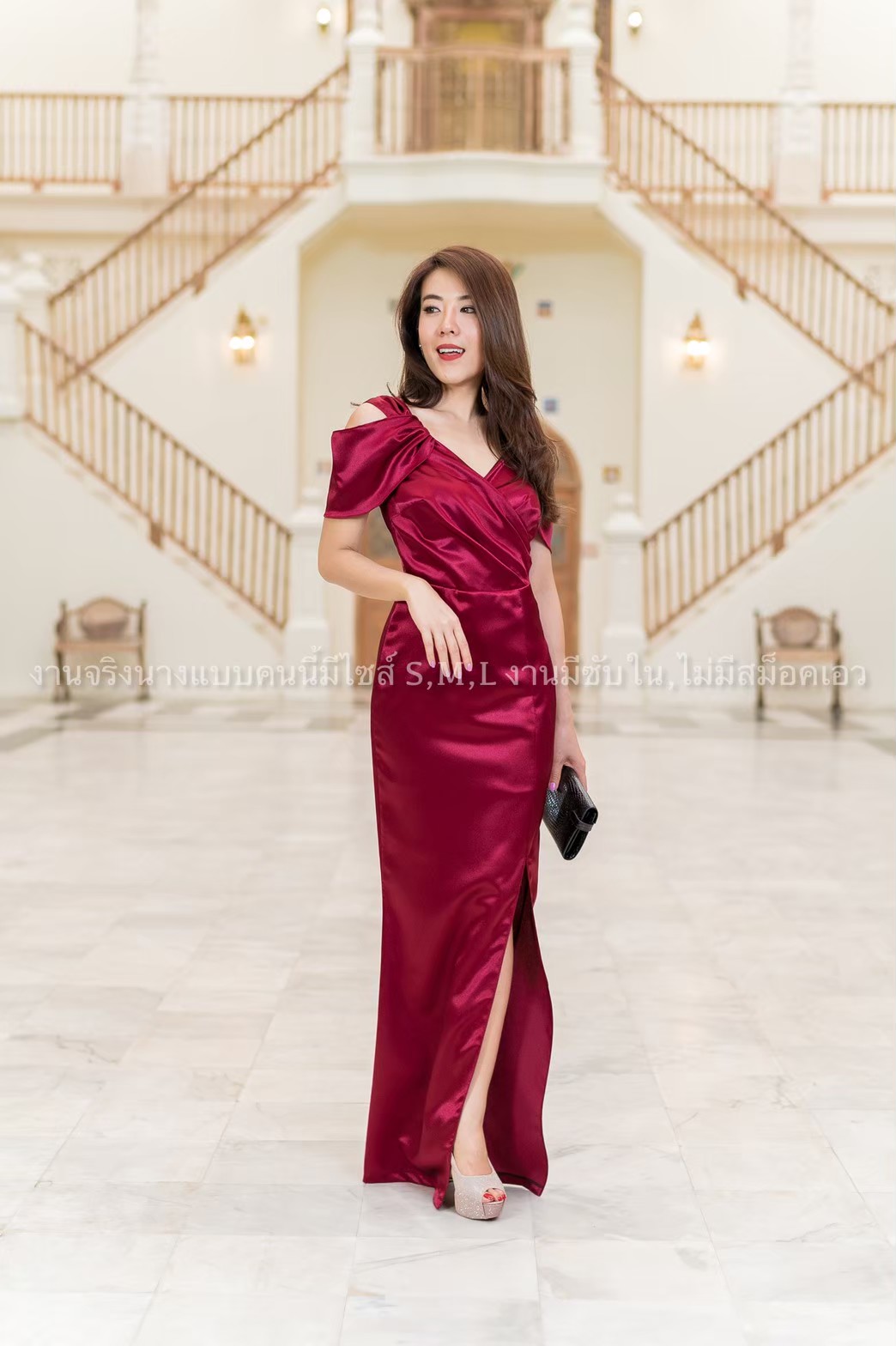 ทีมชุดเพื่อนเจ้าสาวสีแดง ชุดไปงานแต่งงาน ชุดเพื่อนเจ้าสาว งานแต่งงานโทนสีแดง