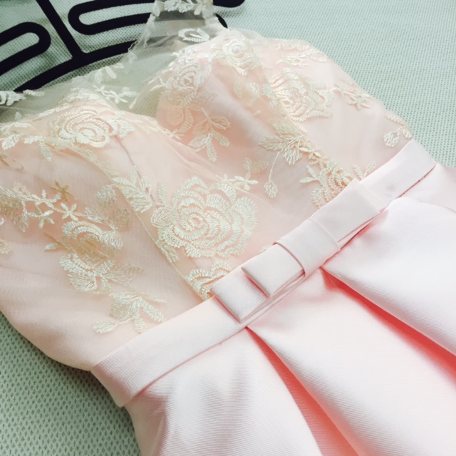 ชุดเดรสออกงานสีชมพูโอรส ส่งฟรี ems