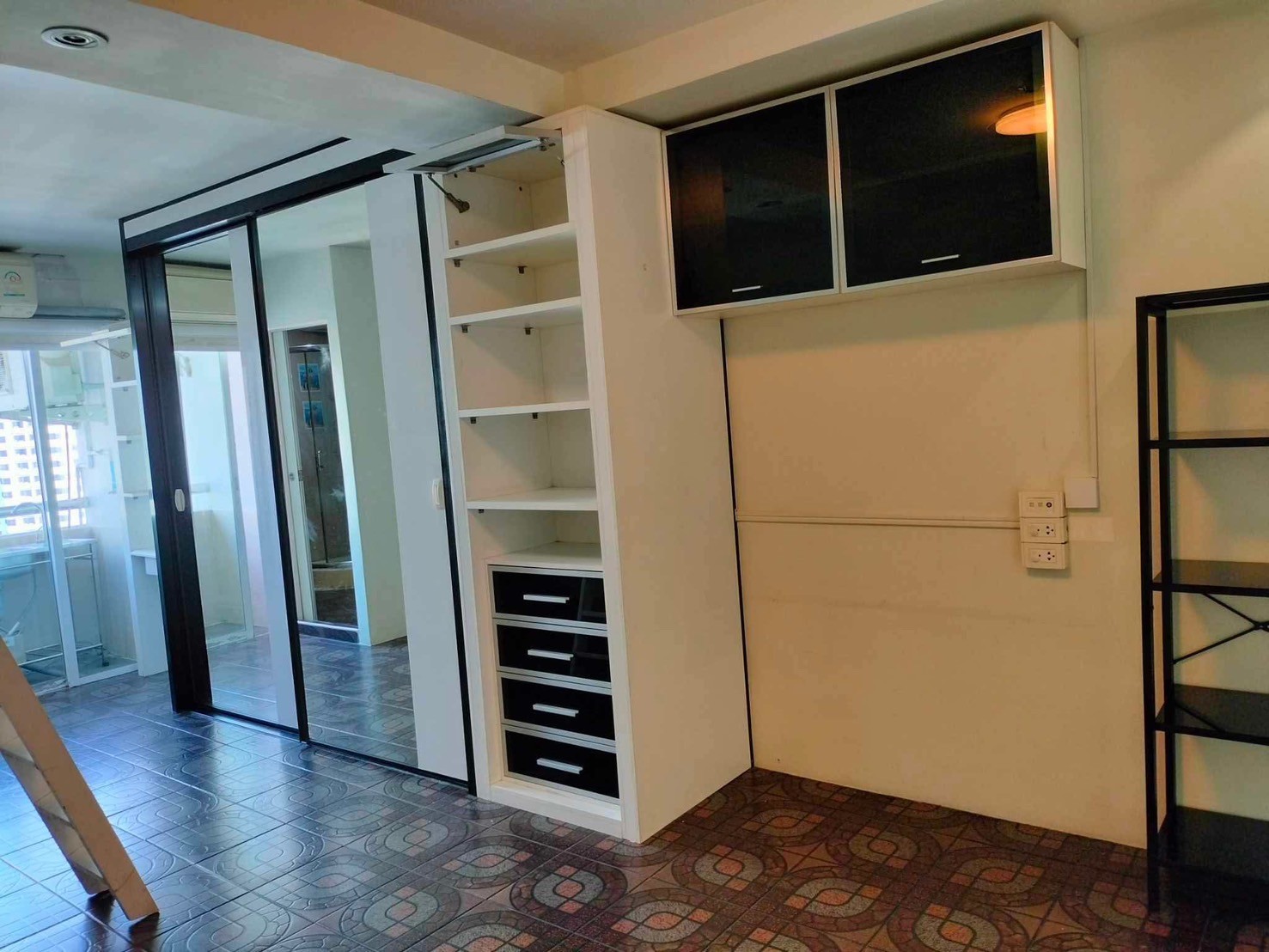 ขายคอนโดเนียม ประตูน้ำเพรสตีจ (Pratunam Prestige) ถนนเพชรบุรี 15