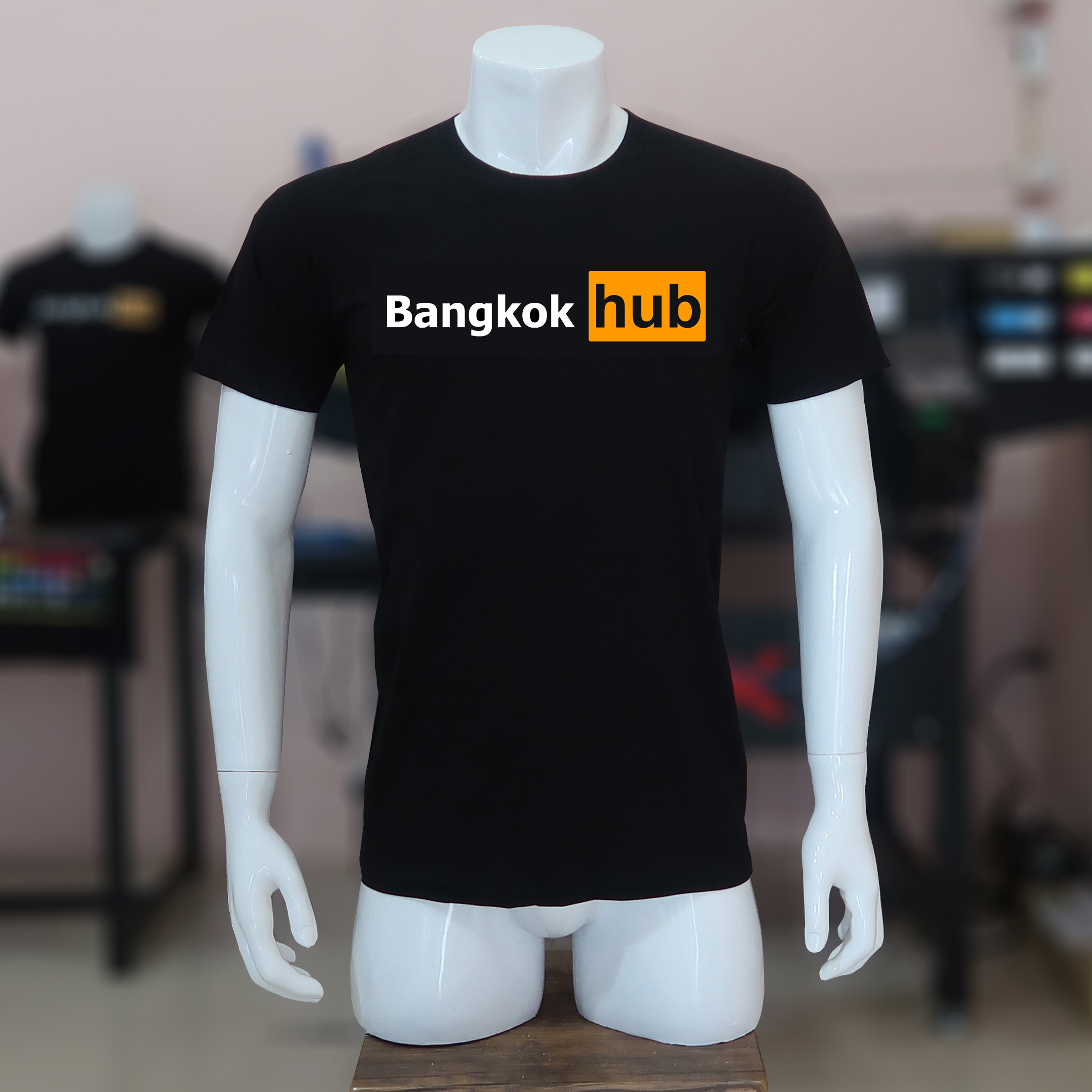 เสื้อยืด Bangkok hub สีดำ