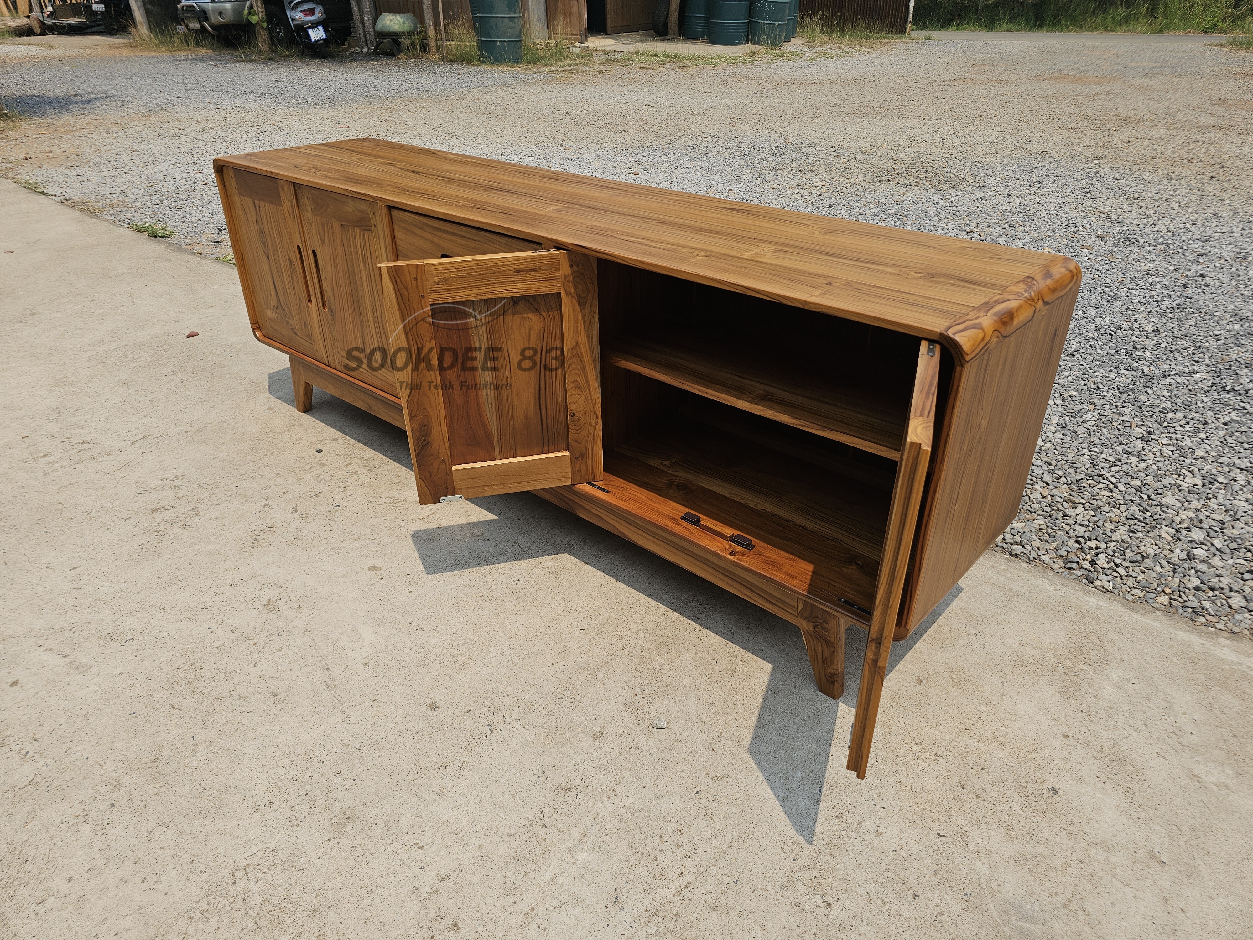 ชั้นวางทีวีบานเรียบ