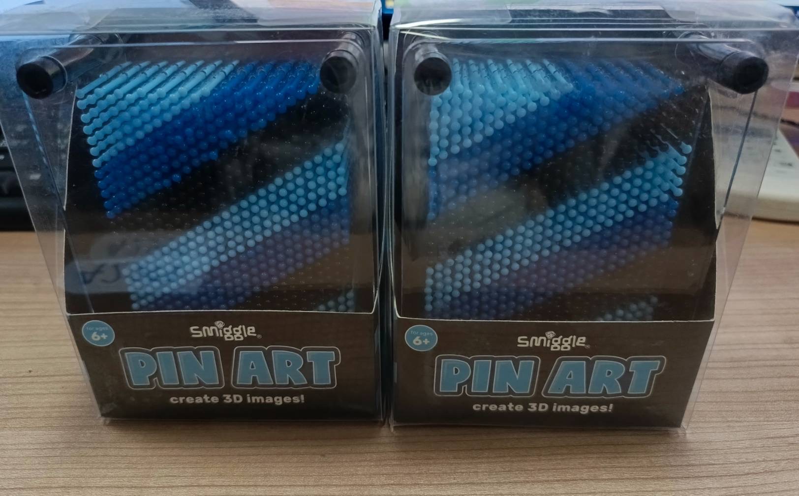 Smiggle ของเล่น Pin Art