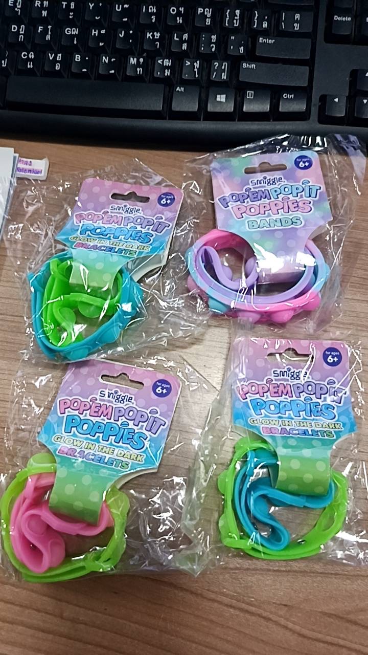 ข้อมือ Smiggle Smile Bracelet -popit