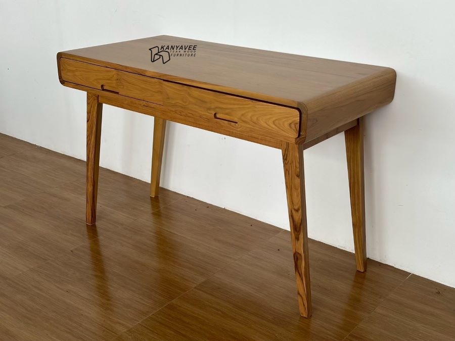 โต๊ะทำงานมินิมอลไม้สัก สีธรรมชาติ