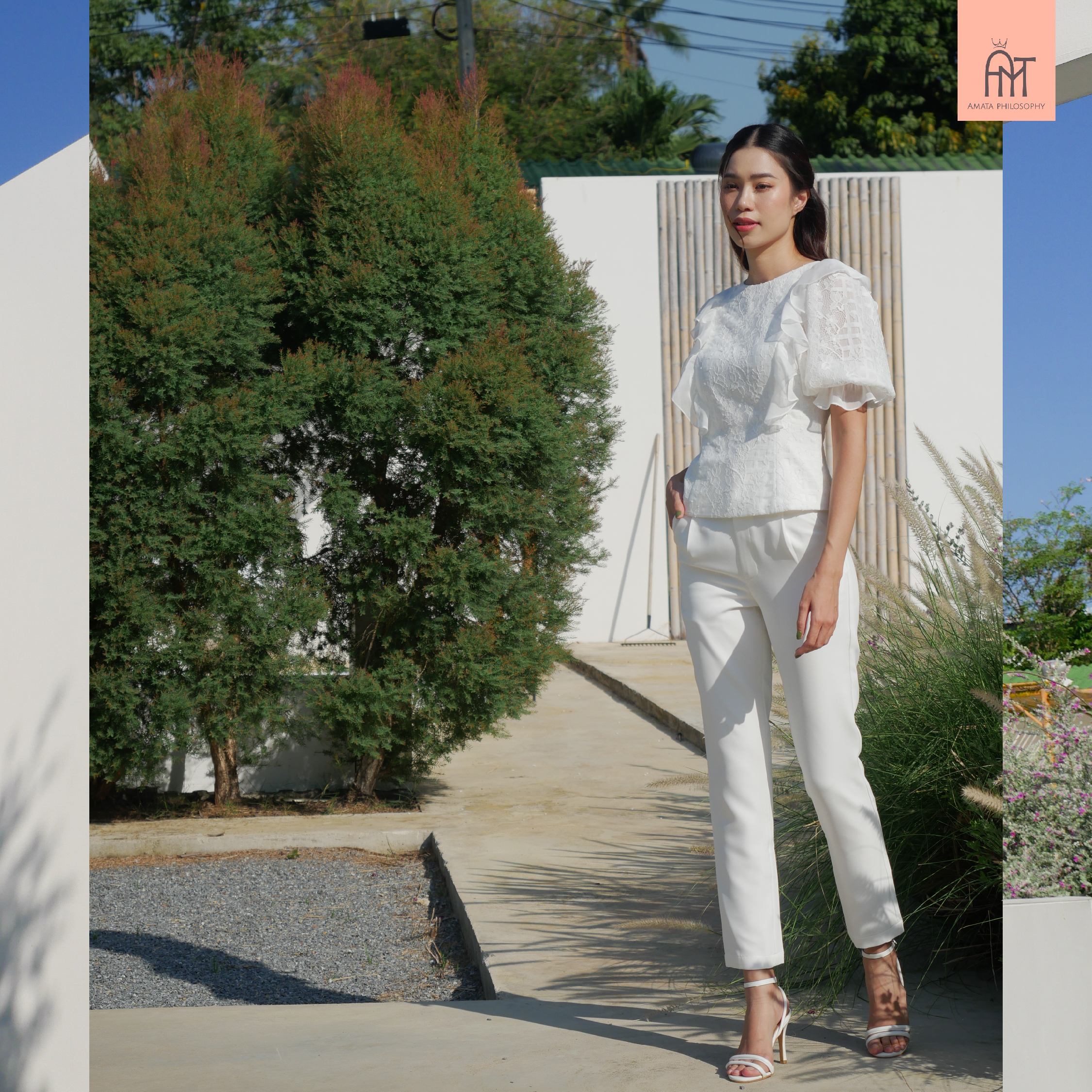 AMATA เสื้อ MELLOW สีขาว ชมพู