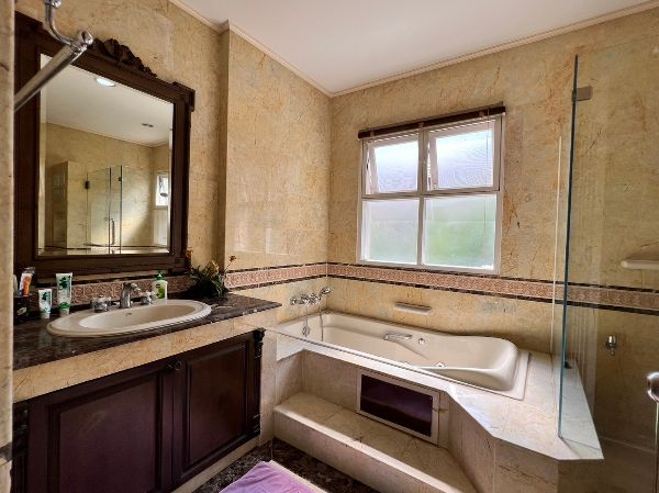 ขายบ้านเดี่ยว 2 ชั้น หลังมุม นันทวัน ศรีนครินทร์ โซนนันทสิริ ซอย 17 เฟส 5