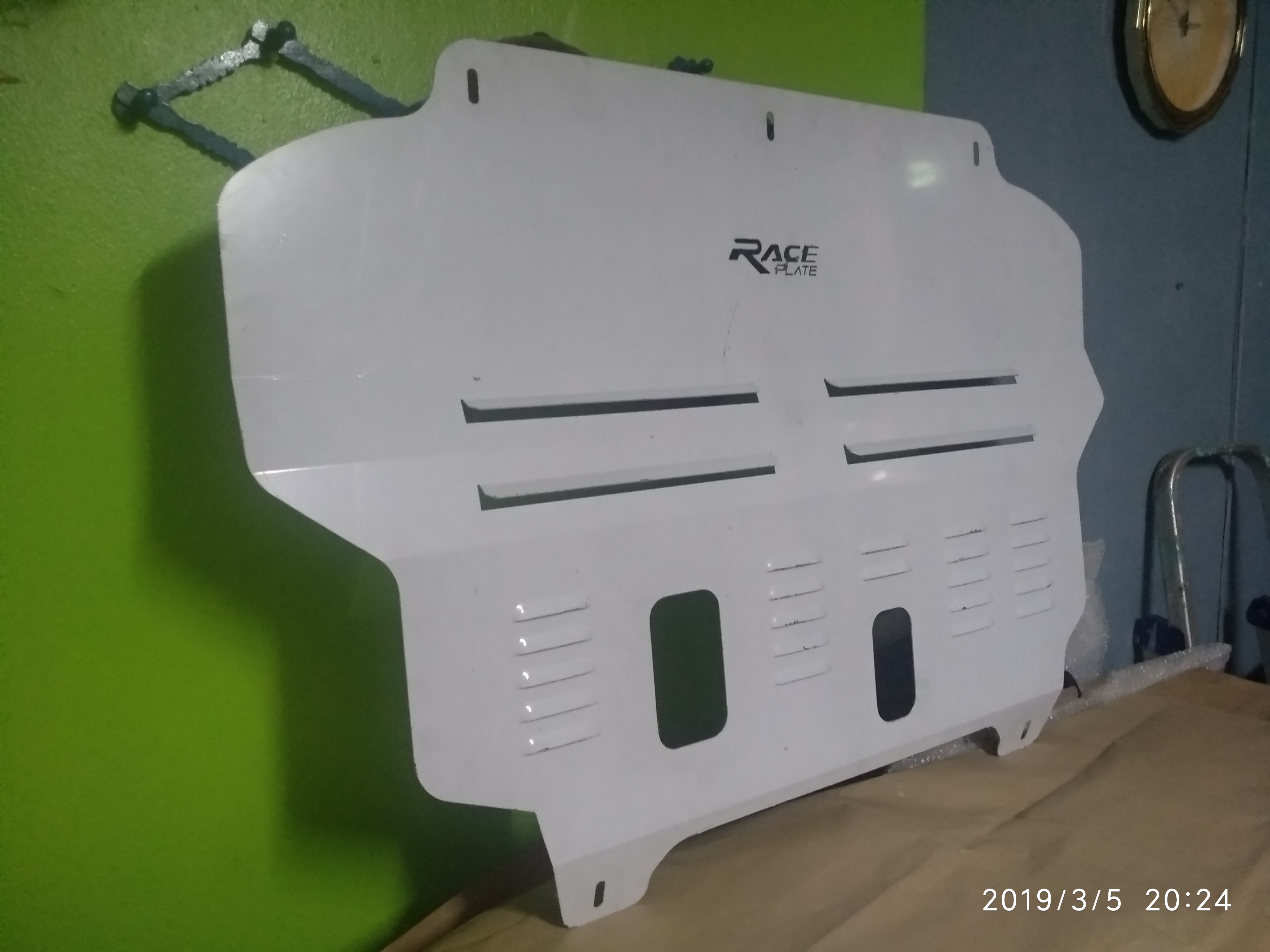 แผ่นปิดใต้ห้องเครื่องอลูมิเนียม Volkswagen New Beatle Raceplate_Undertray