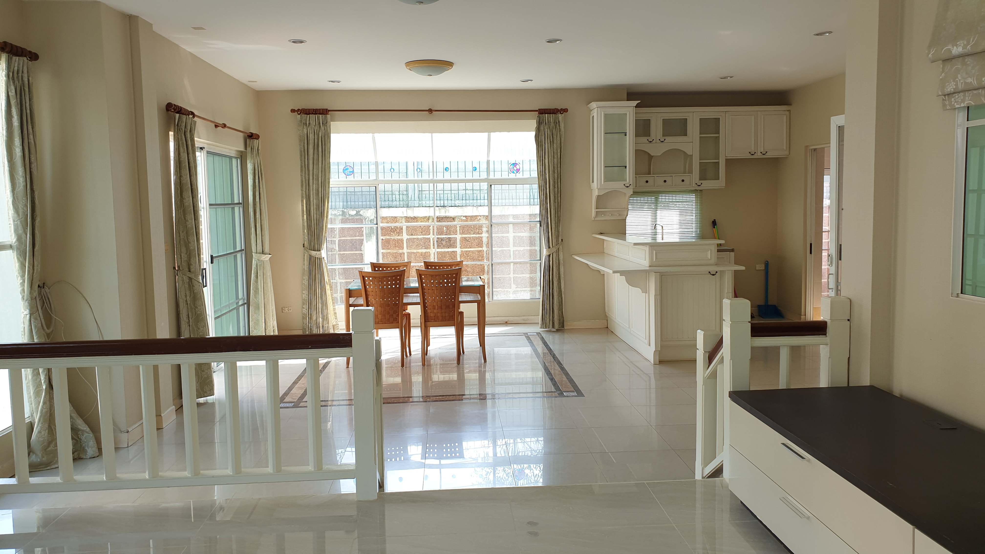 ขายบ้าน ในโครงการ มัณฑนา อ่อนนุช-วงแหวน 2 ชั้น ใน ม.มัณฑนาอ่อนนุช-วงแหวน กาญจนาภิเษก 66.4 ตร.ว. บ้านสภาพดี พร้อมเข้าอยู่ ราคาพิเศษ