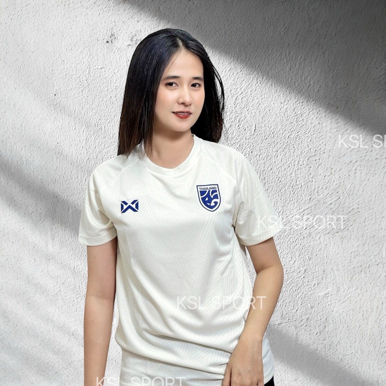 WARRIX เสื้อเชียร์คอกลม 2024-25 เสื้อฟุตบอลทีมชาติไทย (Cheer Version) Thailand National Jersey WA-243FBATH53