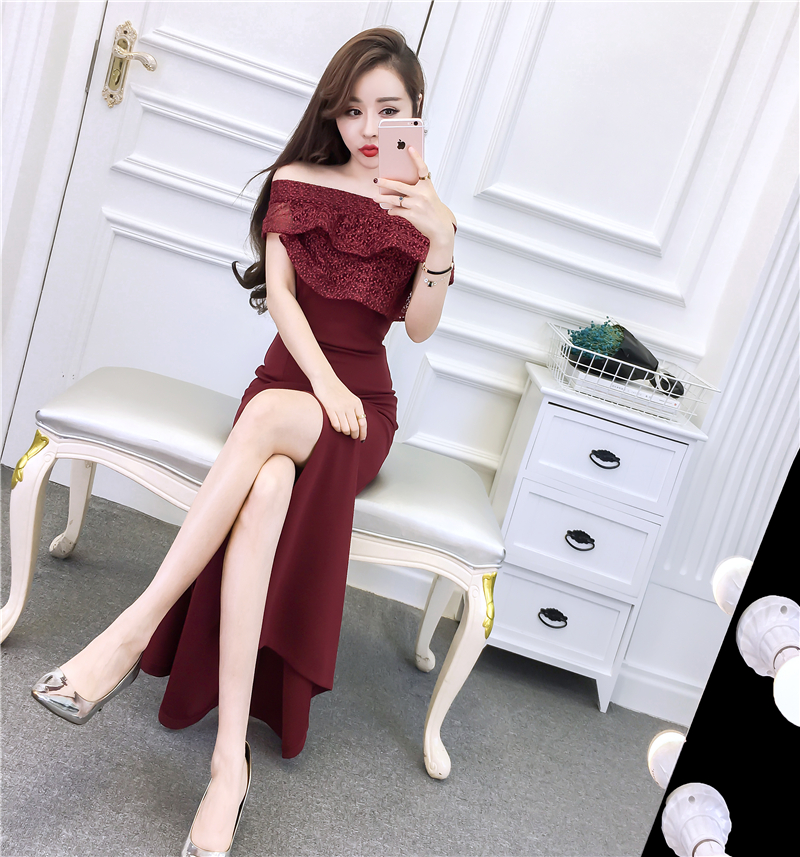 ชุดราตรีสีไวน์แดง ดีไซน์เปิดไหล่ ปิดต้นแขน ส่งฟรี ems