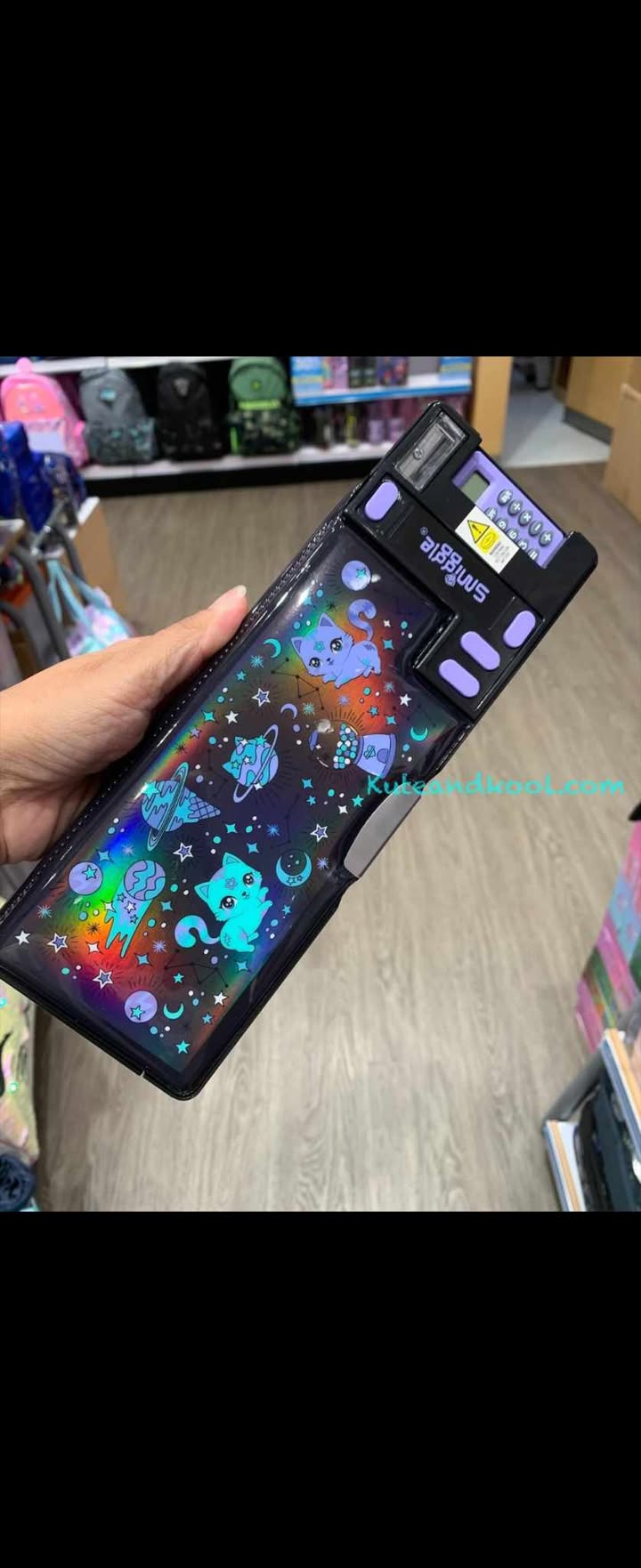 กล่องดินสอ กดปุ่ม Smiggle pop out Pencil Case- - แมว เขียว