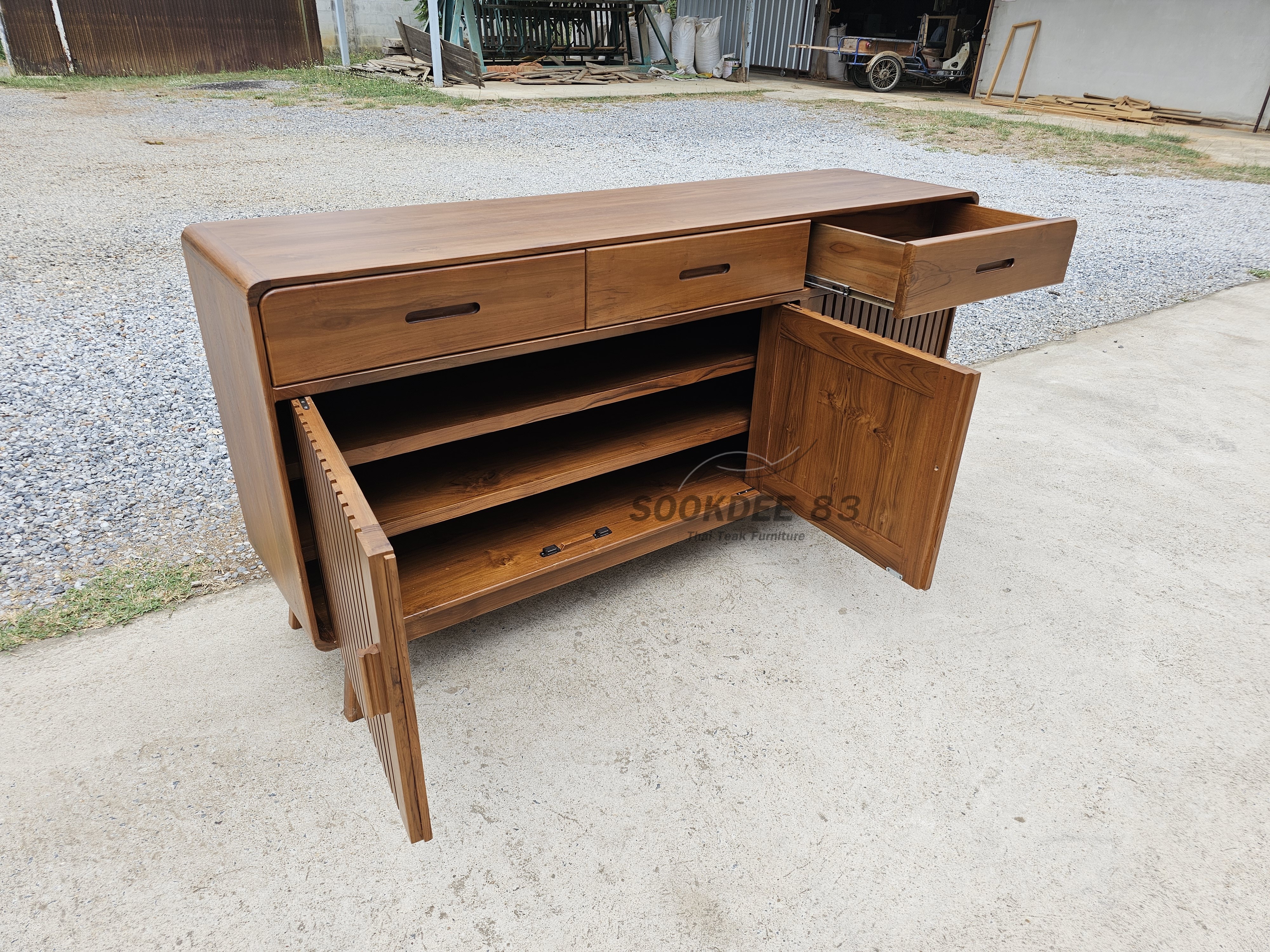 เคาน์เตอร์บานเปิดซี่แบน